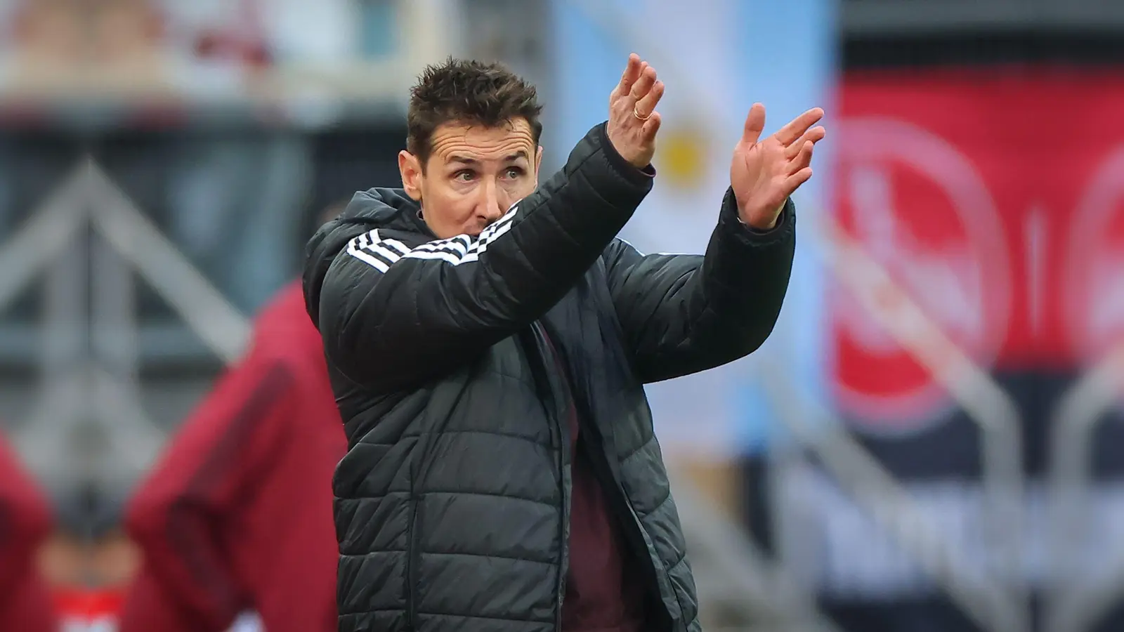 Miroslav Klose freut sich auf den Rückrundenstart. (Archivbild) (Bild: Daniel Karmann/dpa)