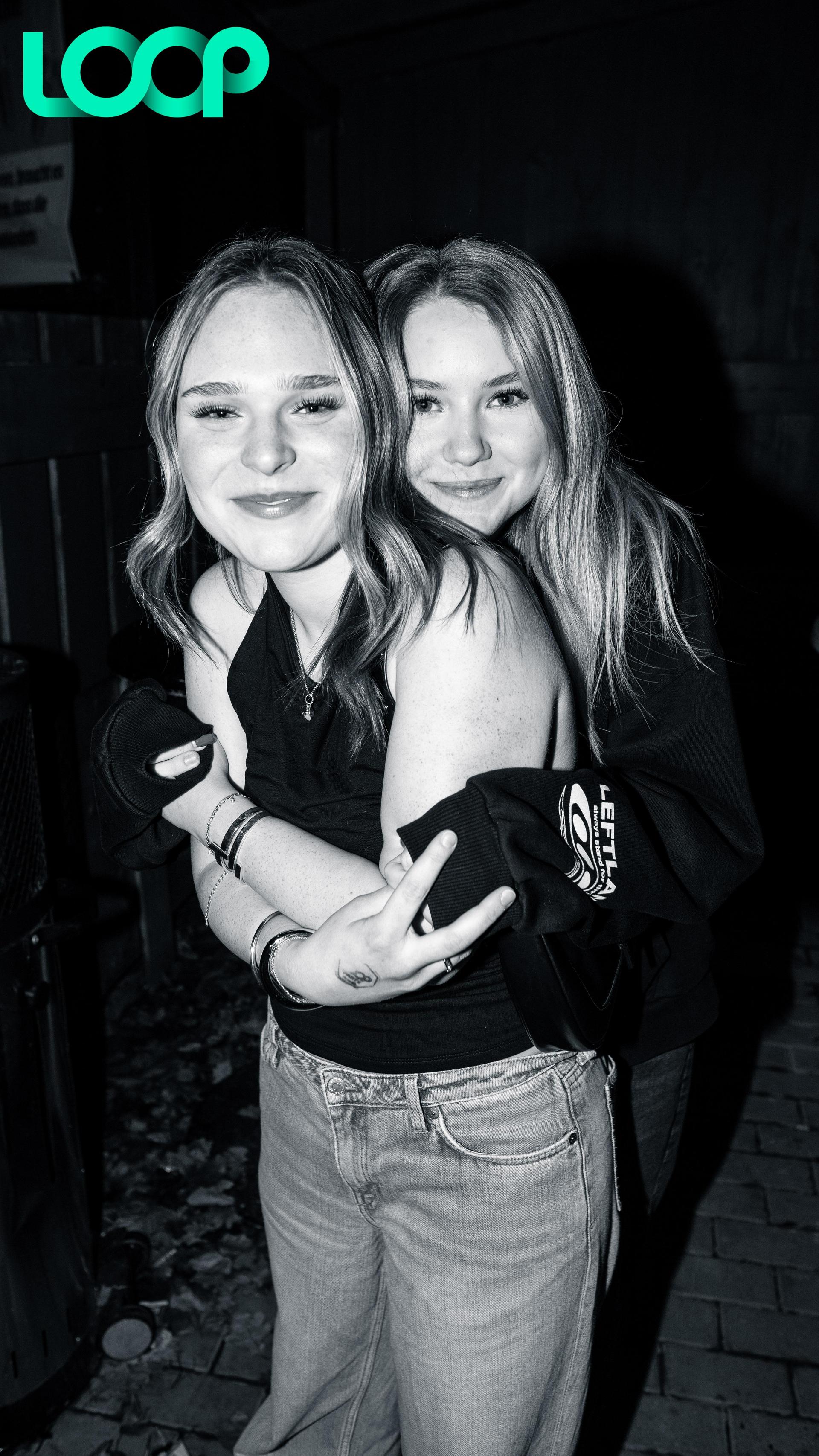 „Dark Glamour New Years Party”: Das war das Motto bei der Party am Freitag im Loop Weiden. (Bild: Hannes Stock)