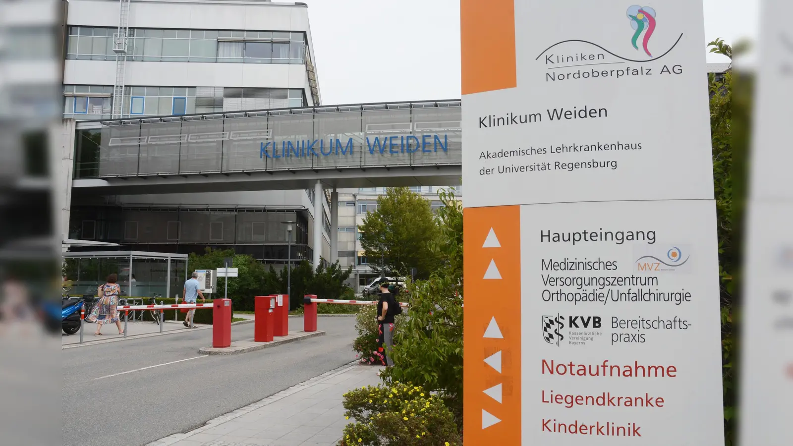 Am 9, Mai kann es zu Terminverschiebungen oder Verzögerungen kommen. Denn die Kliniken Nordoberpfalz AG sind von einem Warnstreik betroffen. (Archivbild: Gabi Schönberger)