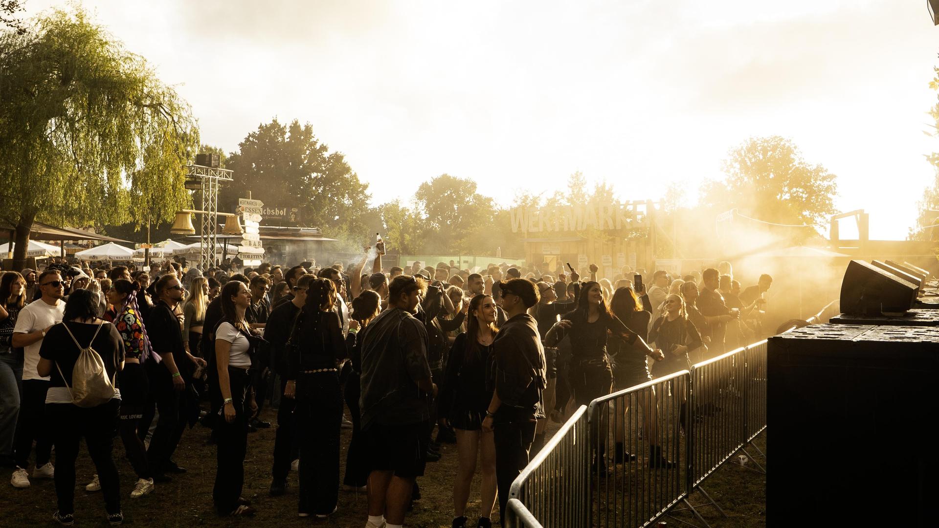 Die Bilder vom Nachmittag auf dem AfterWorld-OpenAir in Immenreuth. (Bild: Hannes Stock)