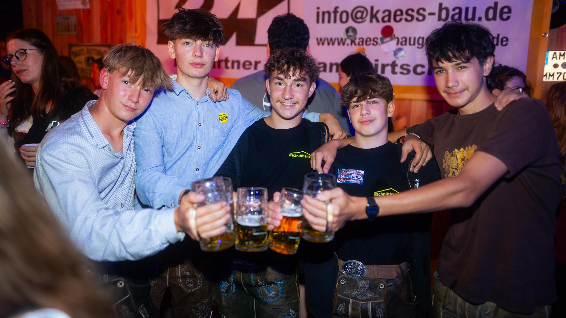 Die Fotos vom Freitagabend am Wurzer O'Schnitt 2025. (Bild: Hannes Stock)