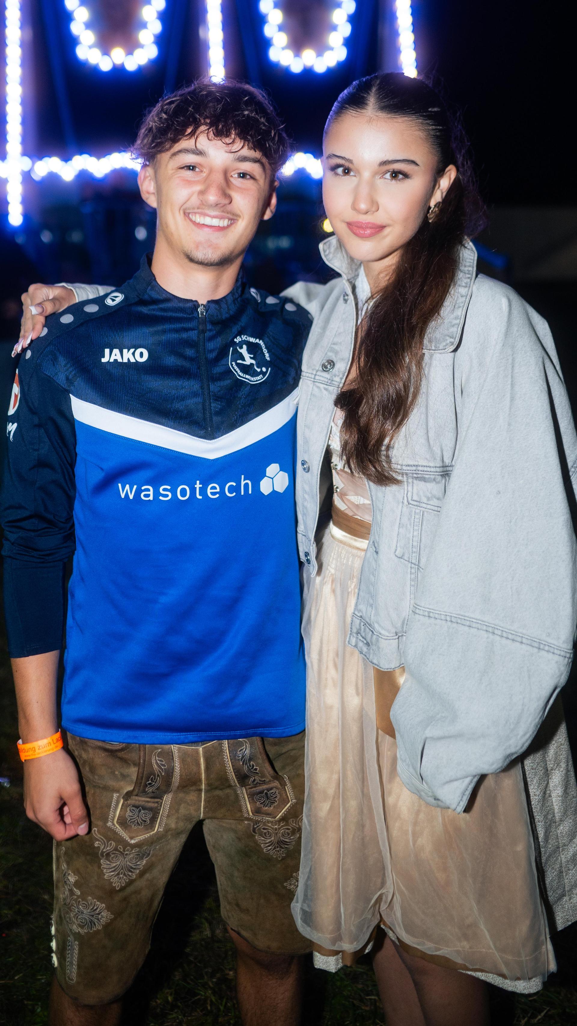 Wernberg feiert Kirwa, die Stoapfälzer Spitzbuam liefern die Musik zum Fest. (Bild: Hannes Stock)