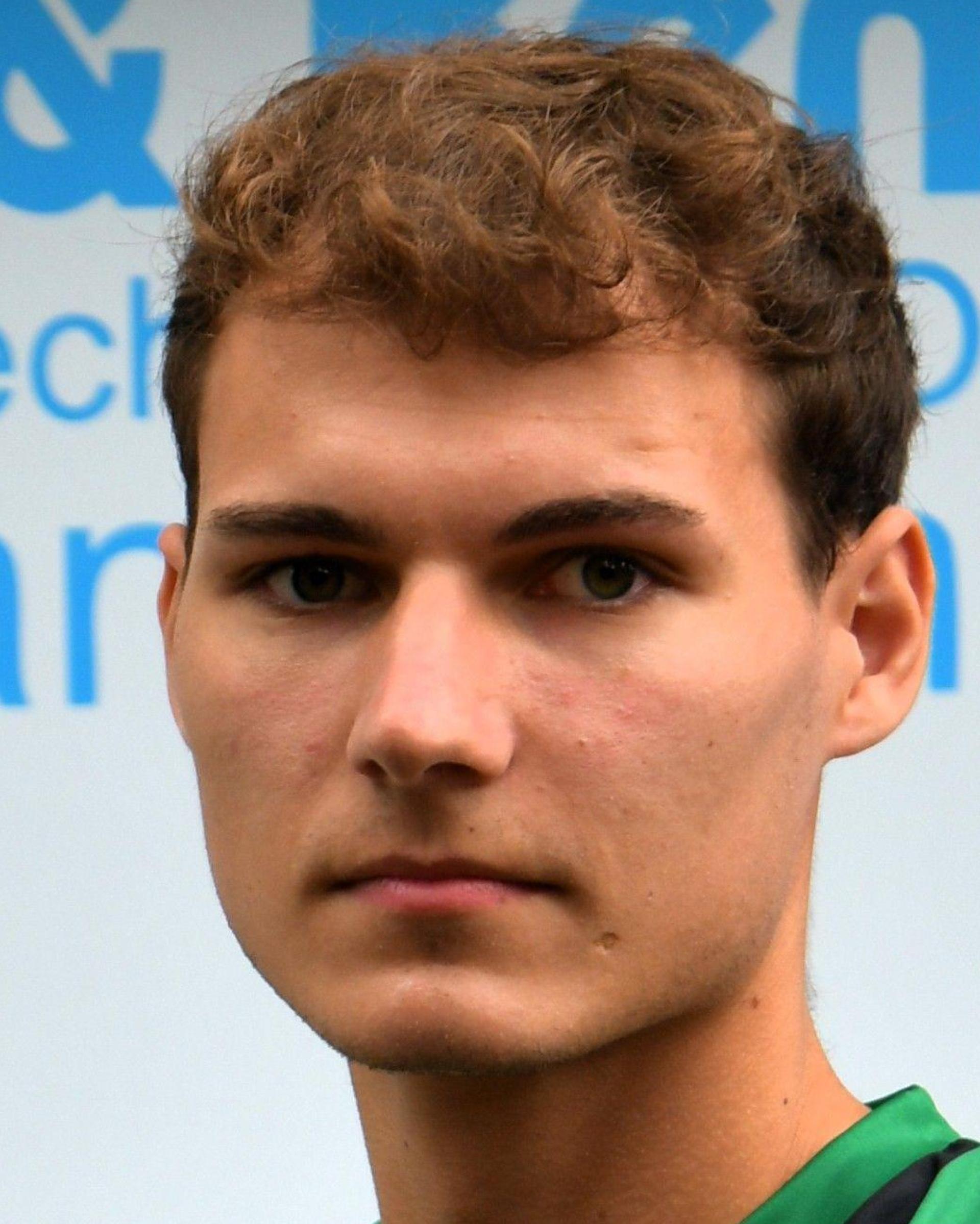 Jannik Schmutzer wechselt zum 1. FC Schlicht. (Archivbild: Dagmar Nachtigall)