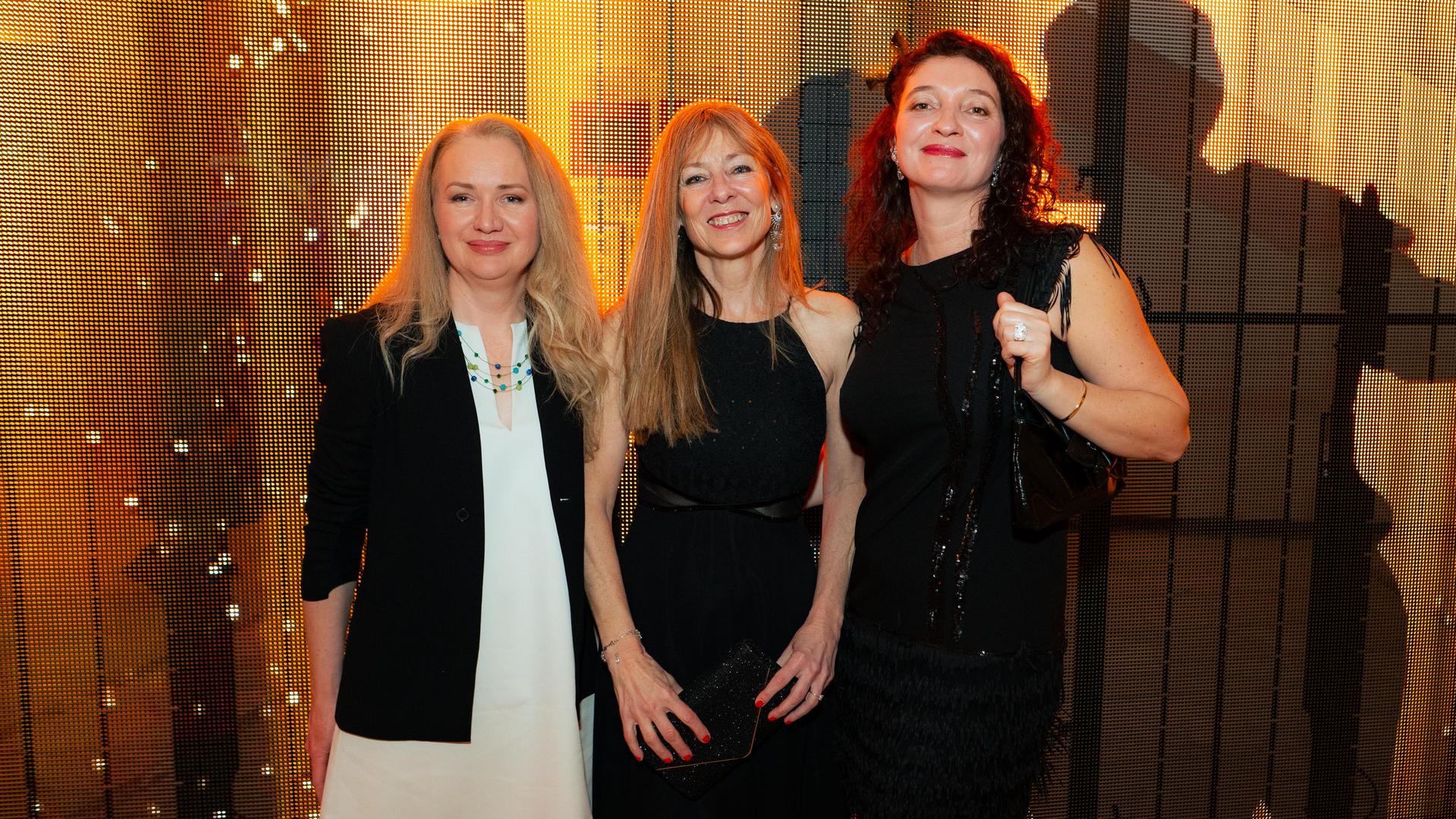 Am Samstag wurde es in der Weidener Max-Reger-Halle außergewöhnlich festlich. (Bild: Hannes Stock)