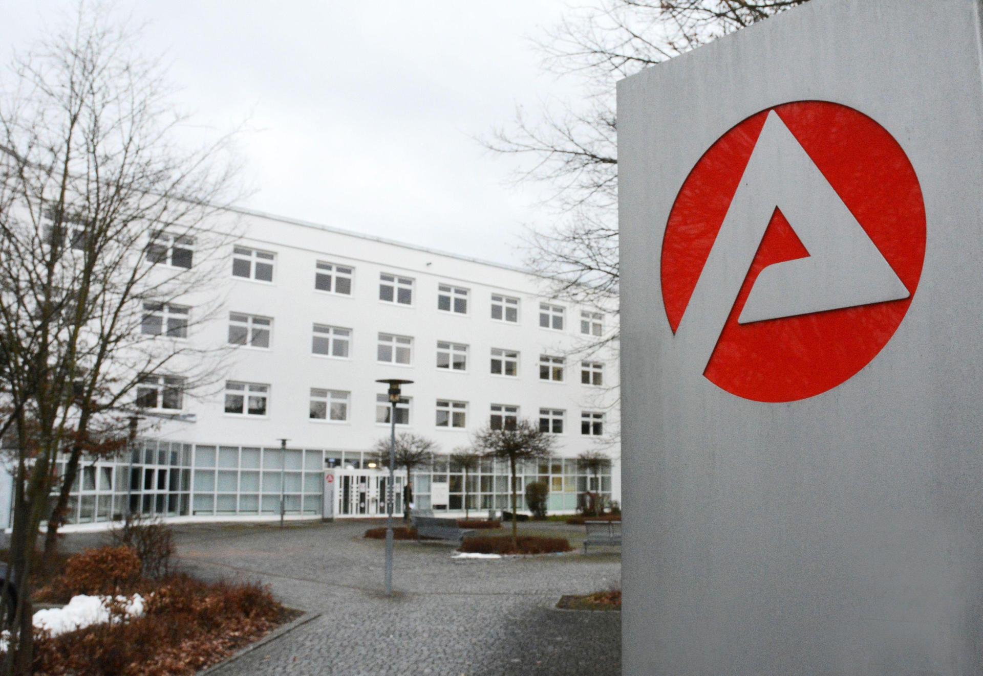 In der Stadt Weiden und im Landkreis Neustadt/WN ist die Arbeitslosigkeit im Dezember 2025 gestiegen. (Archivbild: Gabi Schönberger)