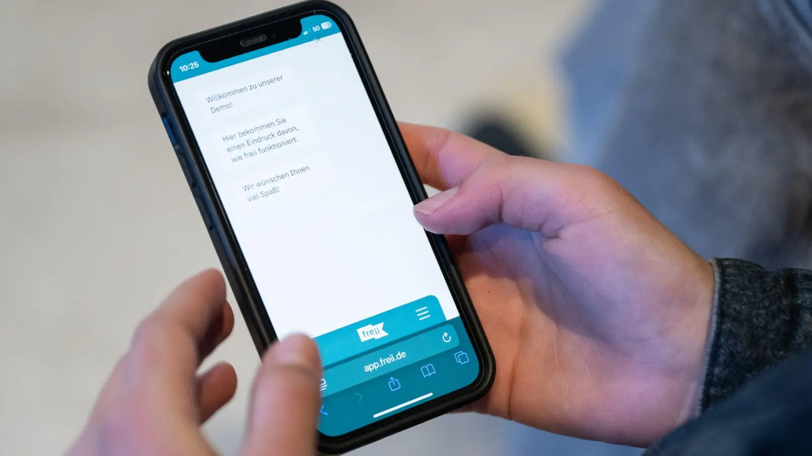 Die Aufgaben dauern zwischen drei und vier Minuten. (Bild: Christophe Gateau/dpa)