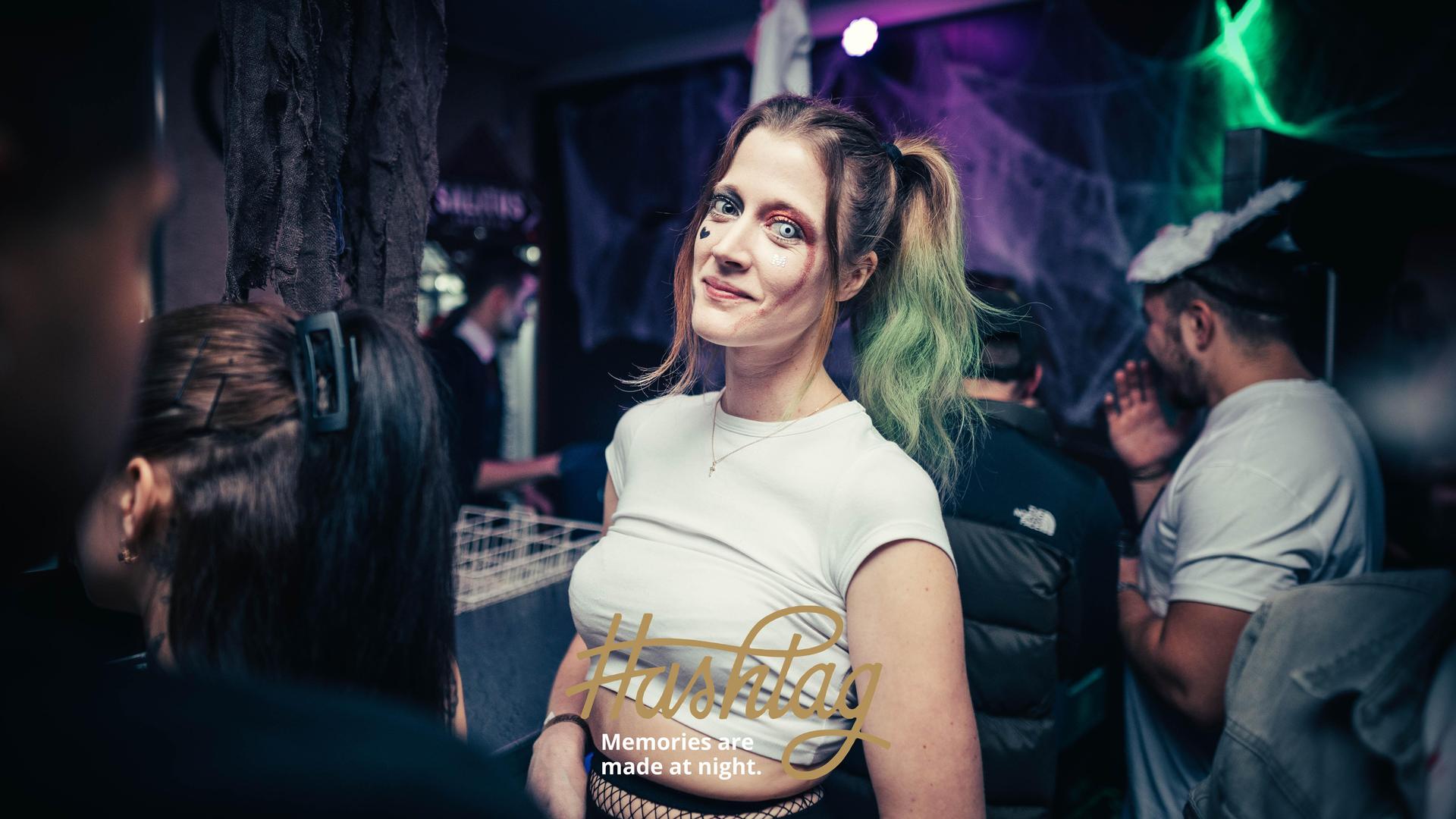 Halloween-Party im Hashtag.  (Bild: Sebastian Reiter)