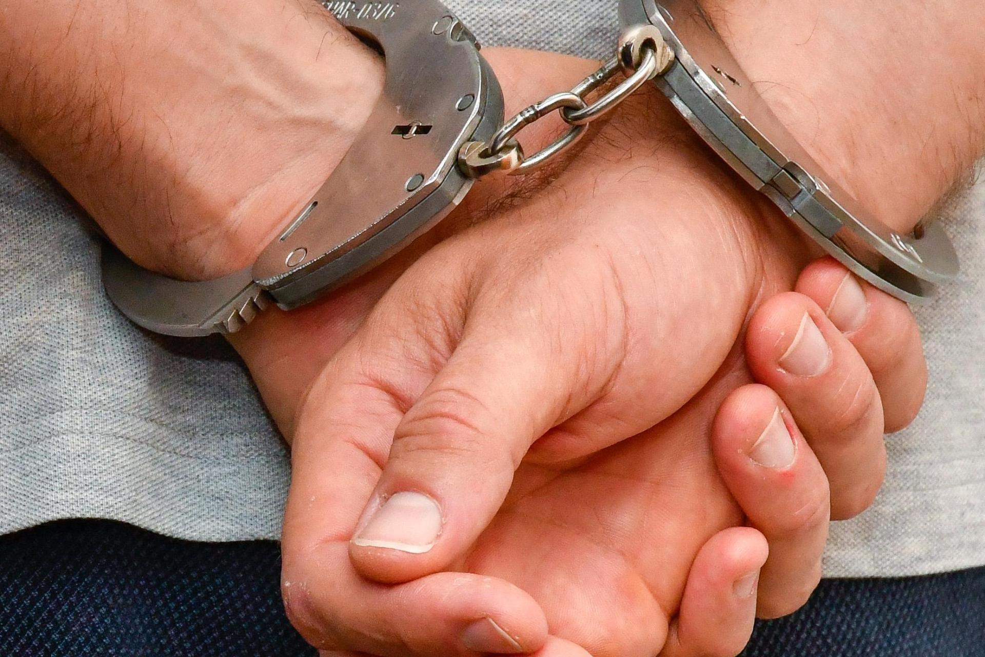 Die Bundespolizeiinspektion Waidhaus vollstreckte am Wochenende acht Haftbefehle bei Grenzkontrollen. (Symbolbild: Petra Hartl)