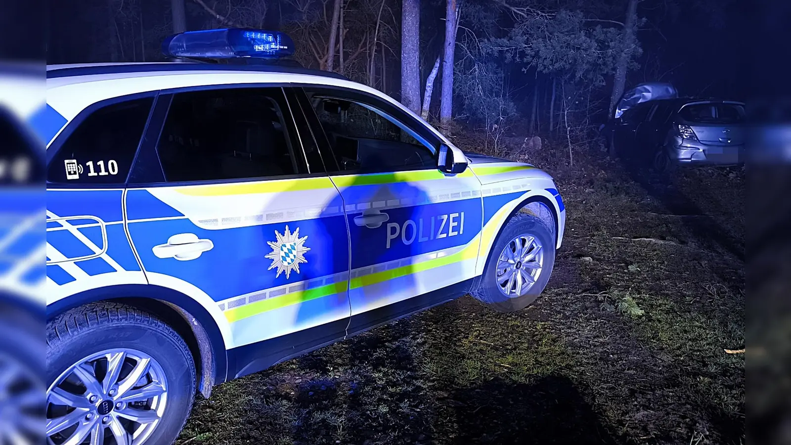 Mitten in der Nacht mussten de Einsatzkräfte ins Josephstal ausrücken. (Bild: jma)