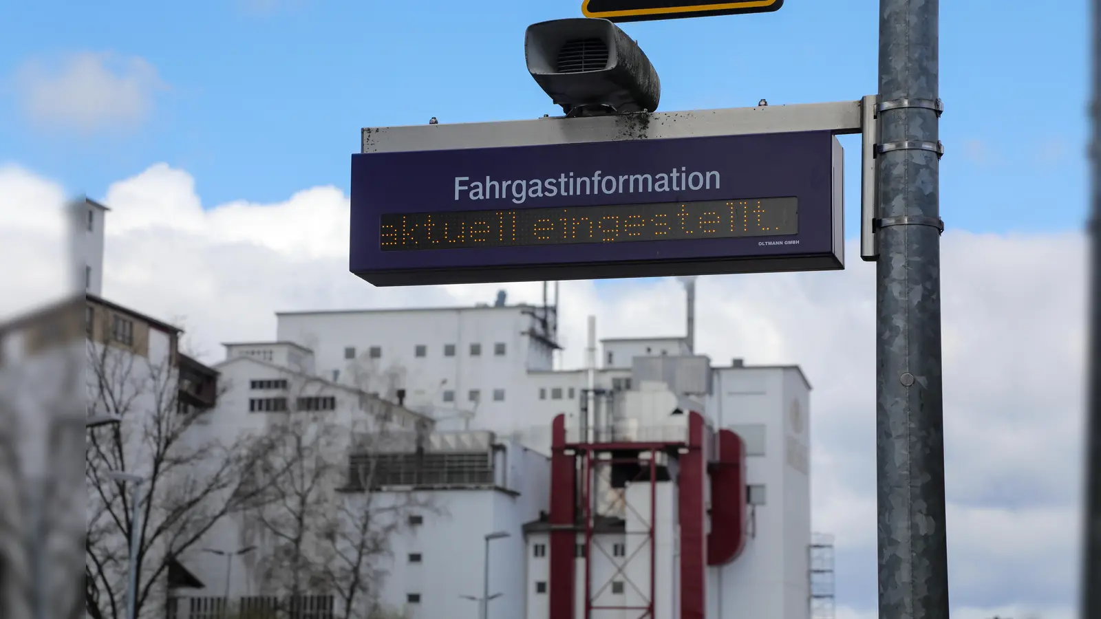 Am Freitag steht der Bahnverkehr wieder still. (Archivbild: Wolfgang Steinbacher)