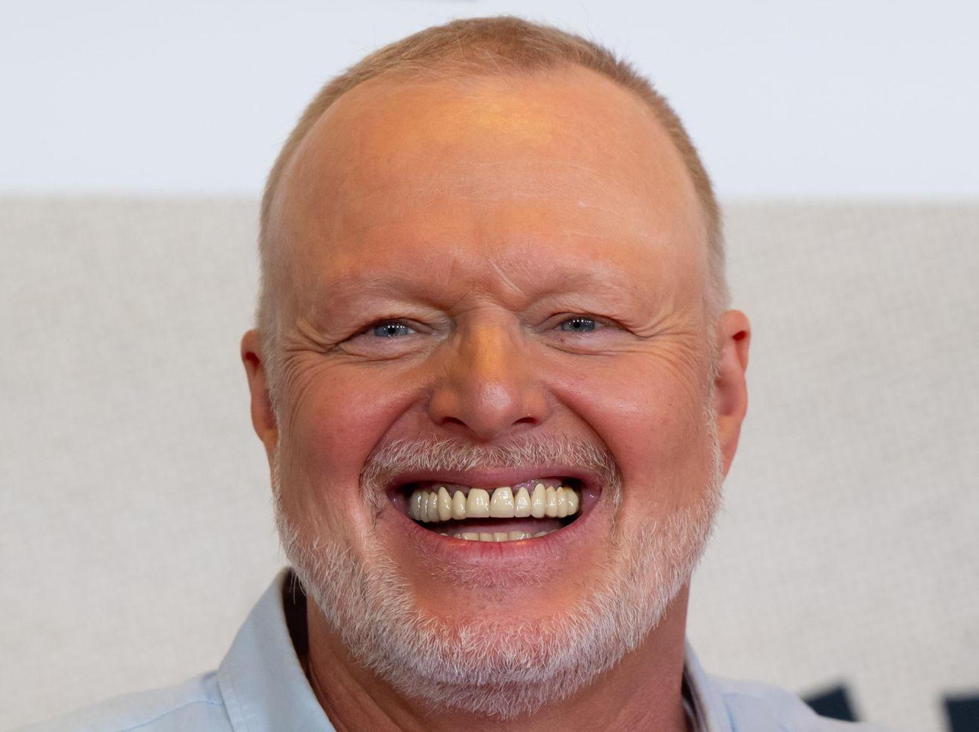 Stefan Raab wird das Dschungelcamp kommentieren. (Archivbild) (Bild: Sven Hoppe/dpa)