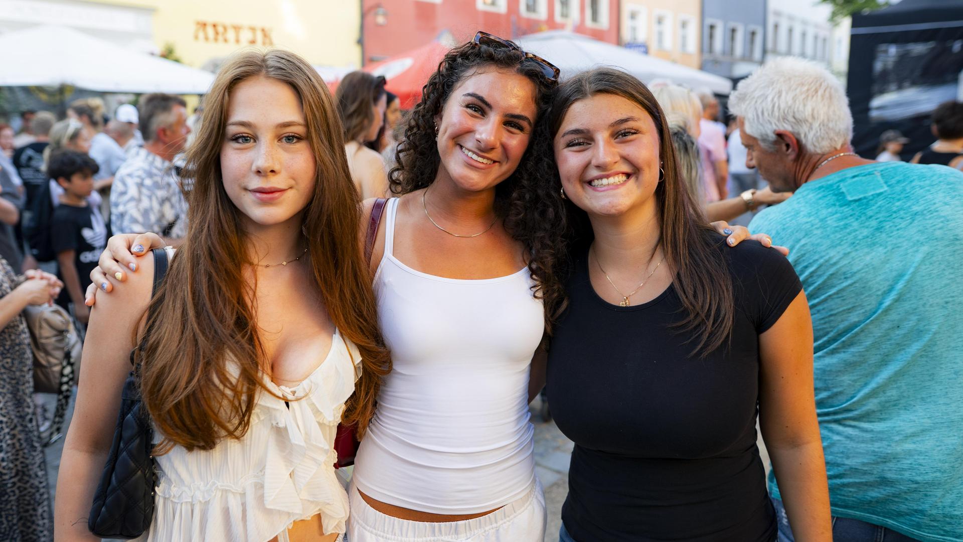 Bürgerfest-Samstag in Weiden: Die Fotos vom Unteren Markt. (Bild: Hannes Stock)