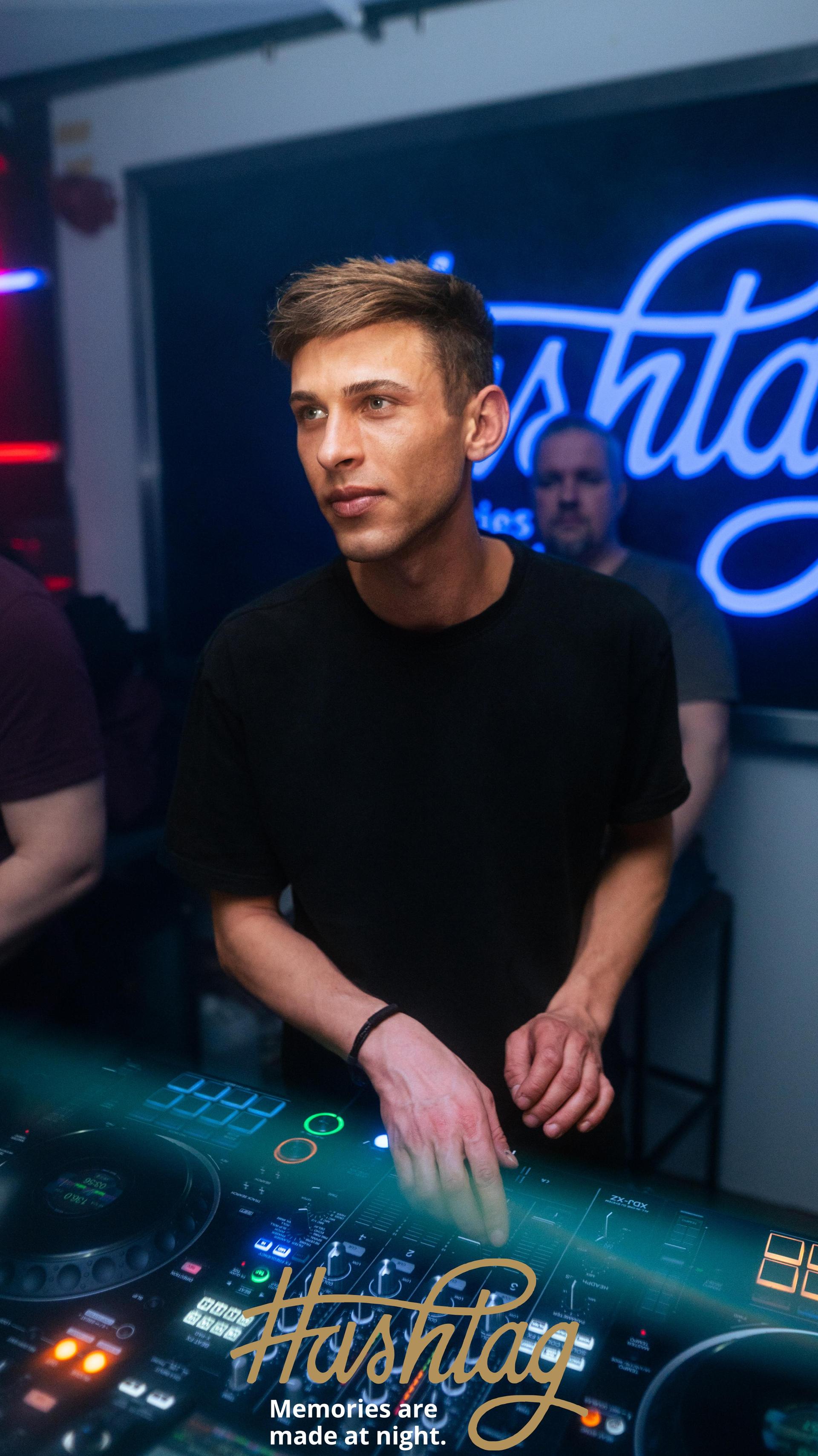 Ihr habt am Freitag bei der Social-Media-Party im Hashtag ordentlich gefeiert. Das sind die Bilder des Abends. (Bild: Hannes Stock)