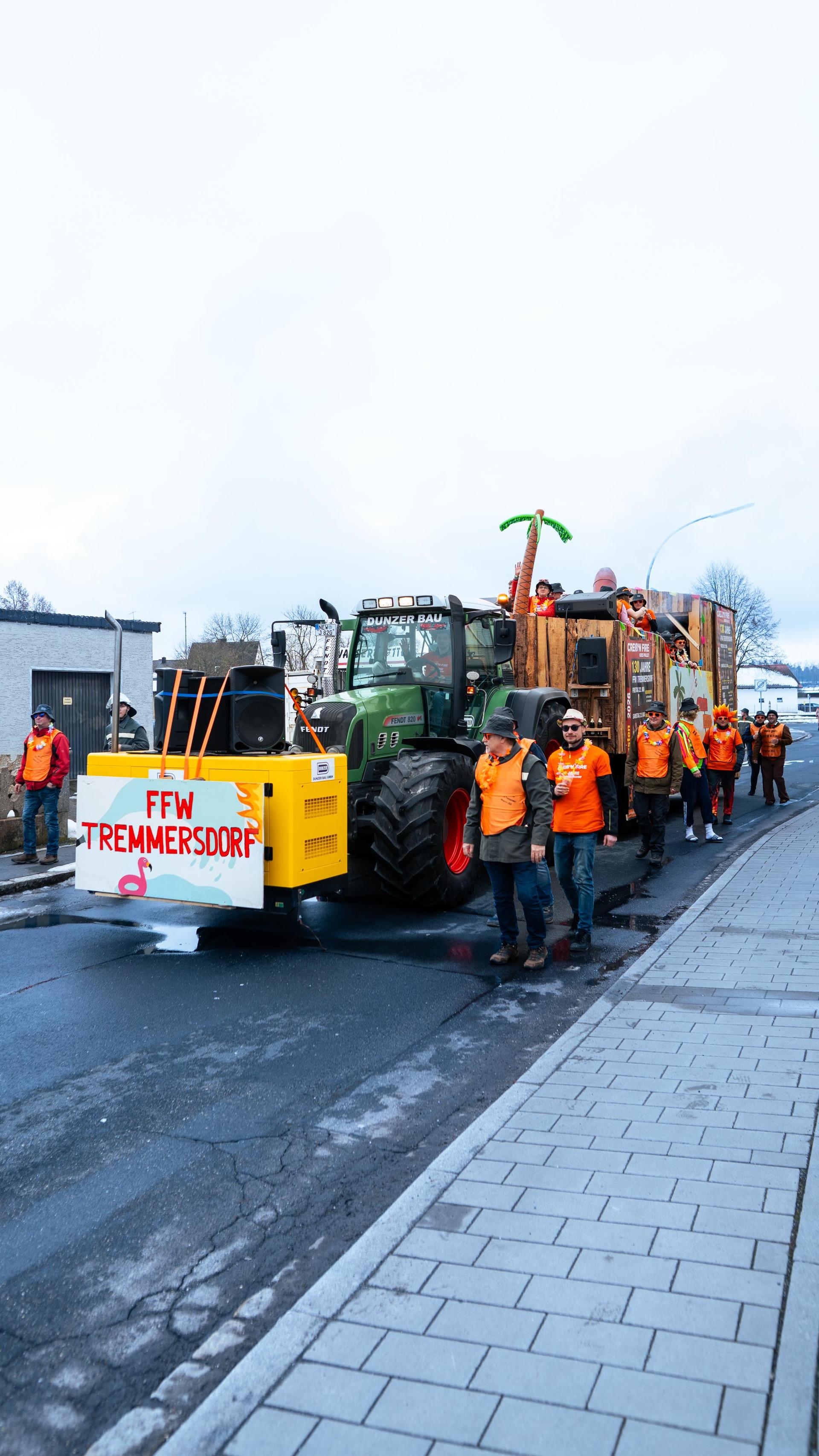Am Sonntag wurde es bunt beim Pressather Faschingszug. (Bild: Hannes Stock)