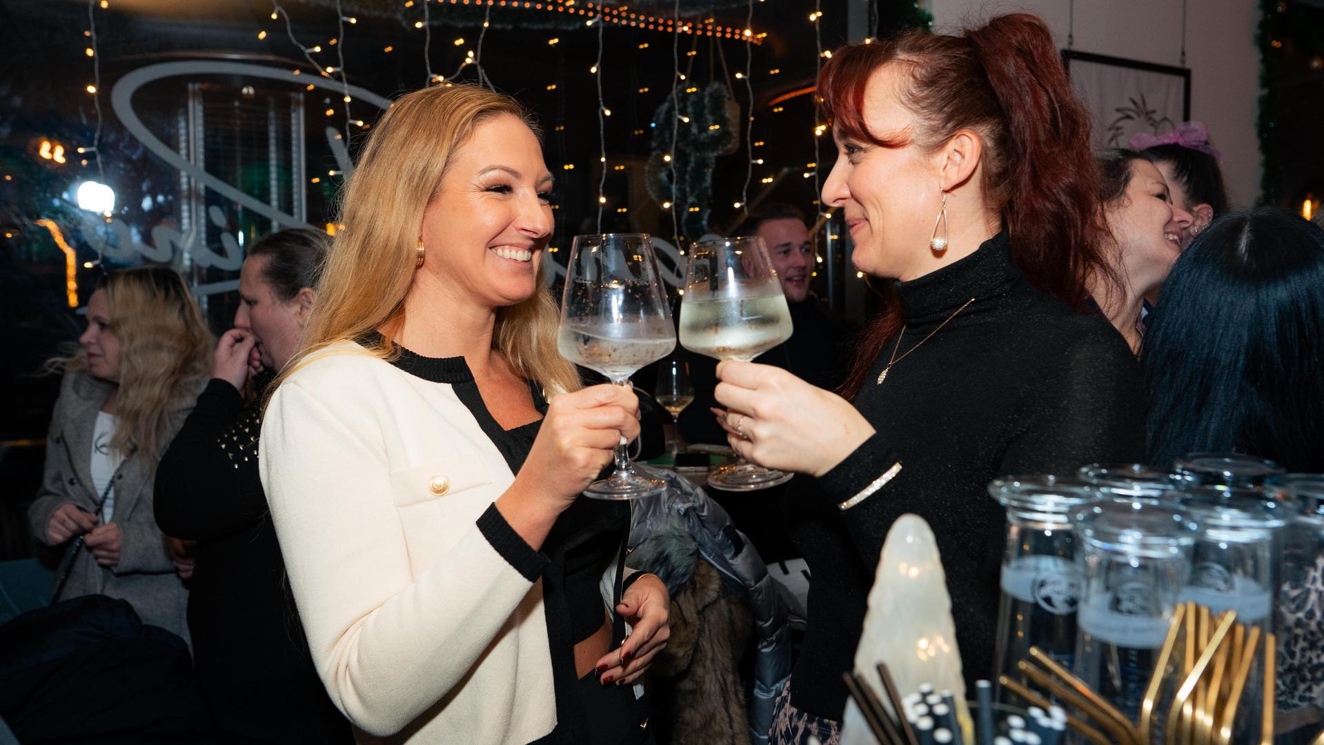 Bilder vom Freitag in der SantoRino Bar in Weiden.  (Bild: Hannes Stock)