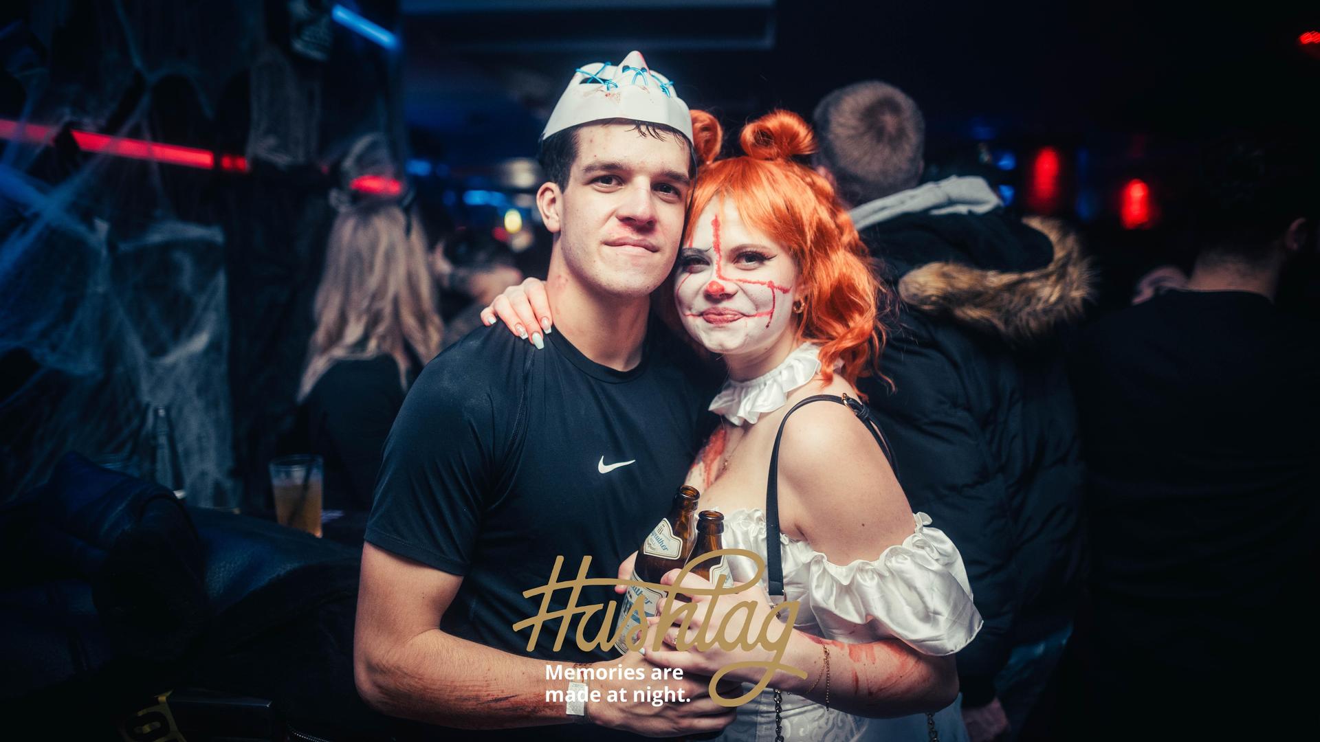 Halloween-Party im Hashtag.  (Bild: Sebastian Reiter)