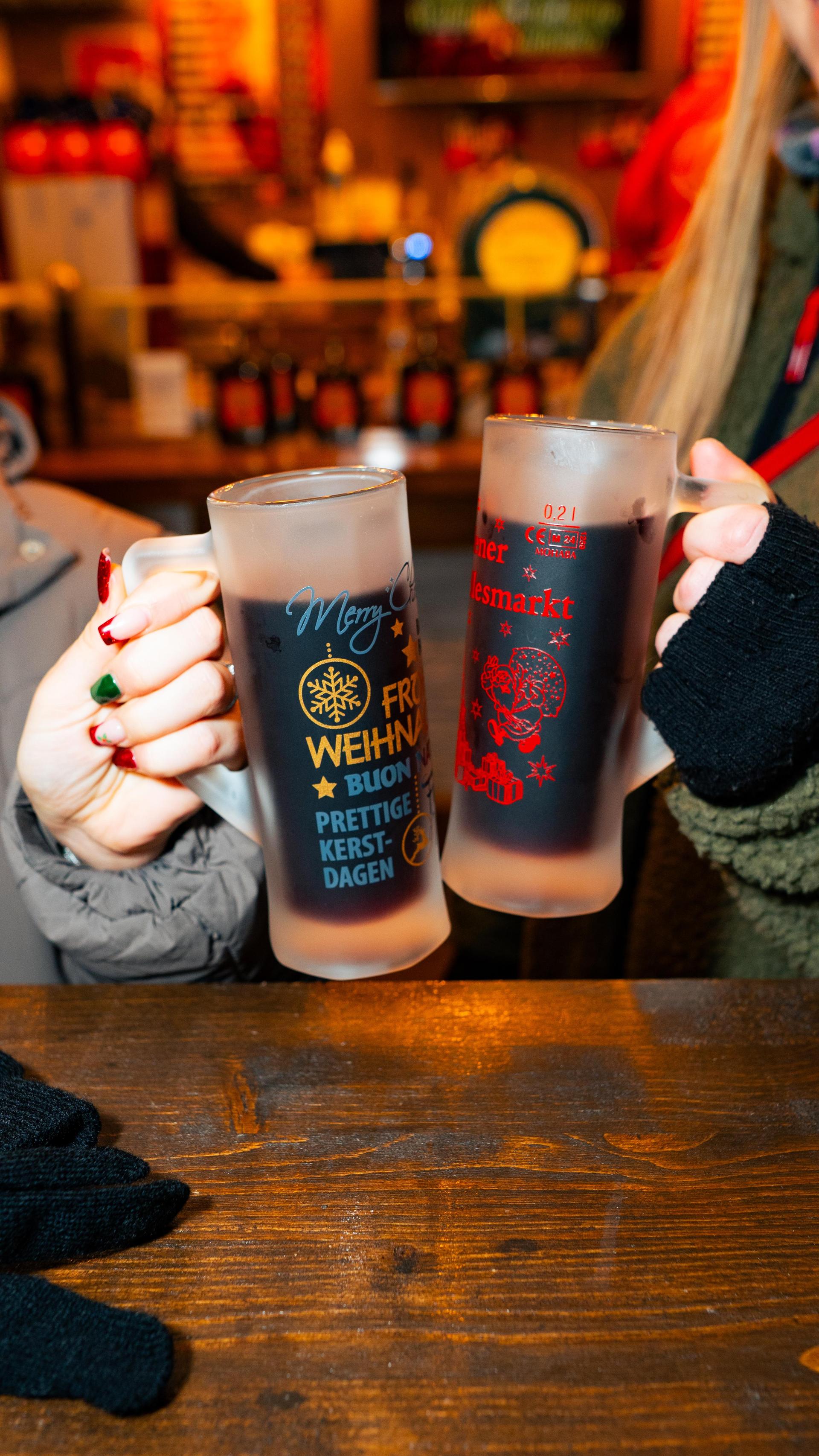 Fotos vom Weidener Weihnachtsmarkt am Freitag.  (Bild: Hannes Stock)