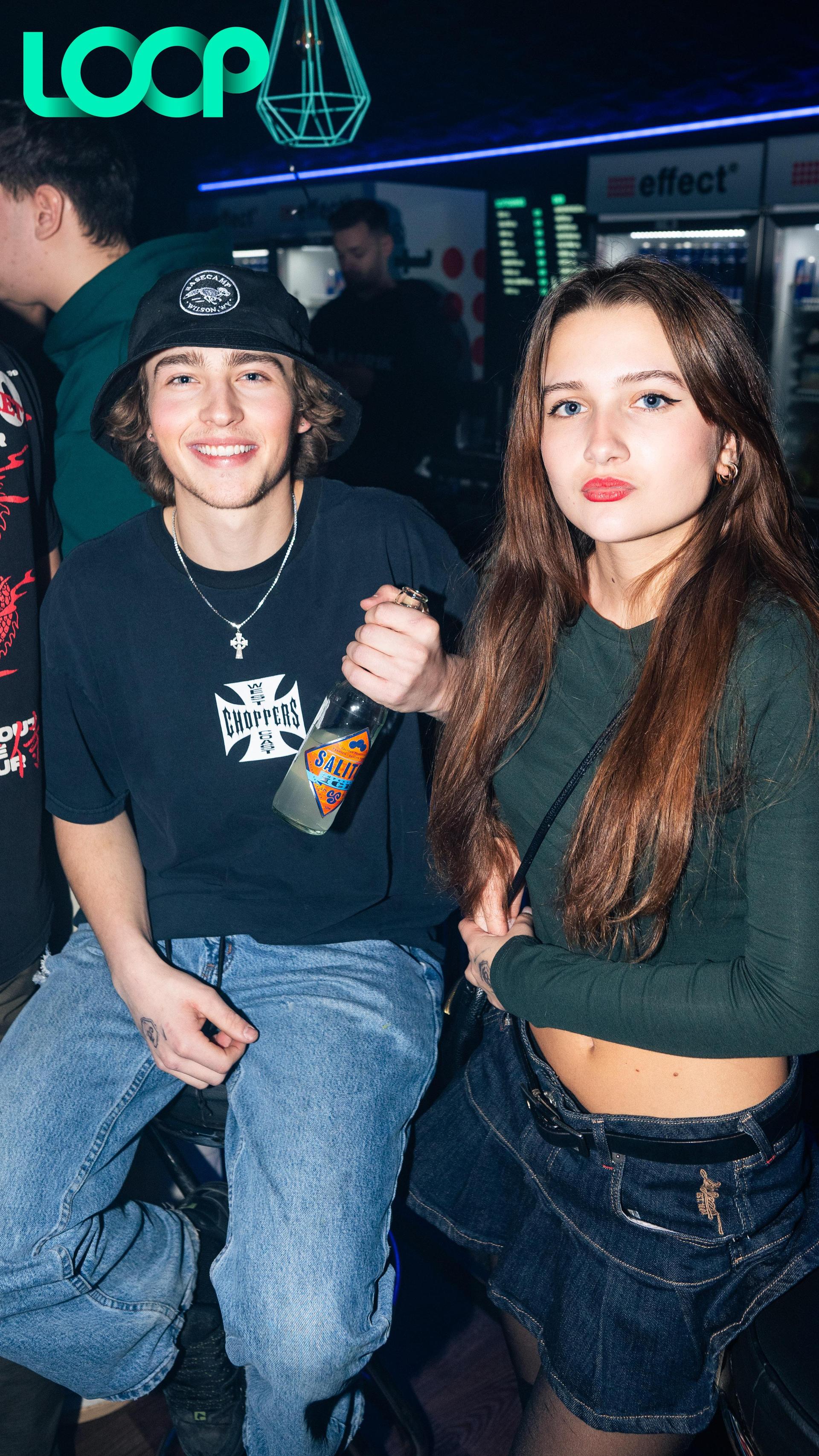 „Dark Glamour New Years Party”: Das war das Motto bei der Party am Freitag im Loop Weiden. (Bild: Hannes Stock)