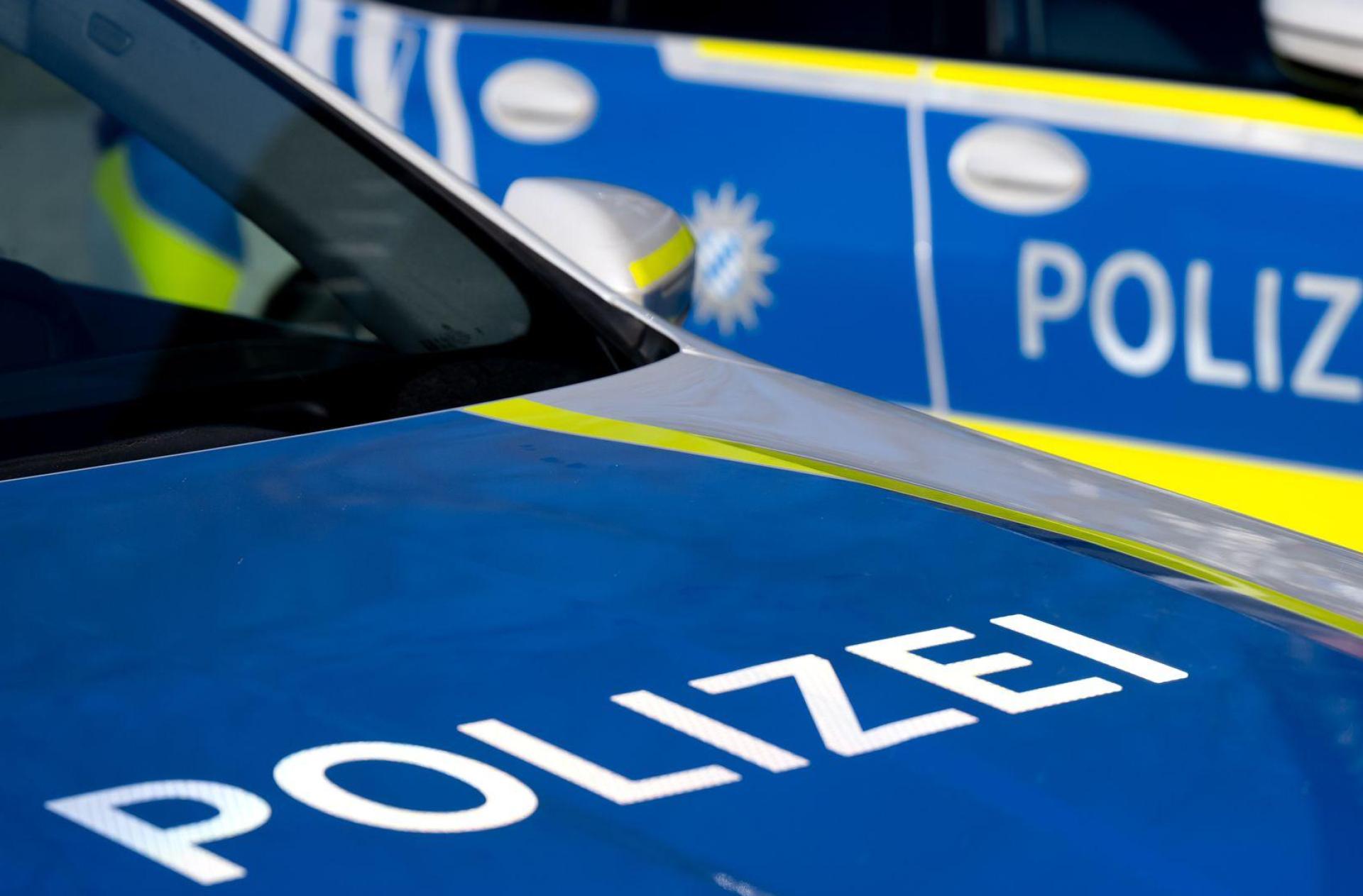 Ein 51-Jähriger aus Weiden muss sich wegen mehrerer Verkehrsdelikte verantworten. (Symbolbild: Sven Hoppe/dpa)