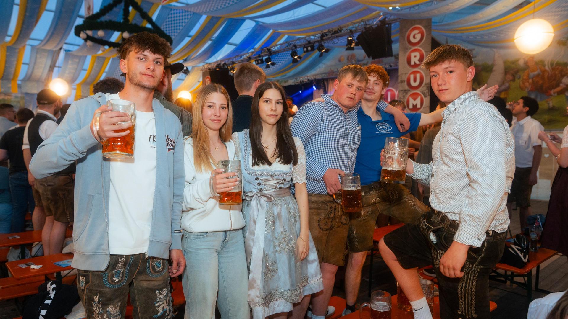 Bilder des Abends. (Bild: Hannes Stock)