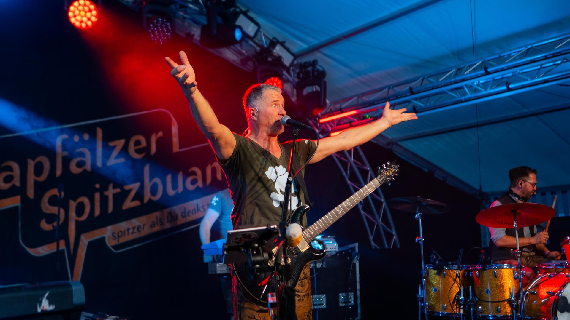 So schön war's beim Auftakt des Festwochenendes in Störnstein. (Bild: Hannes Stock)