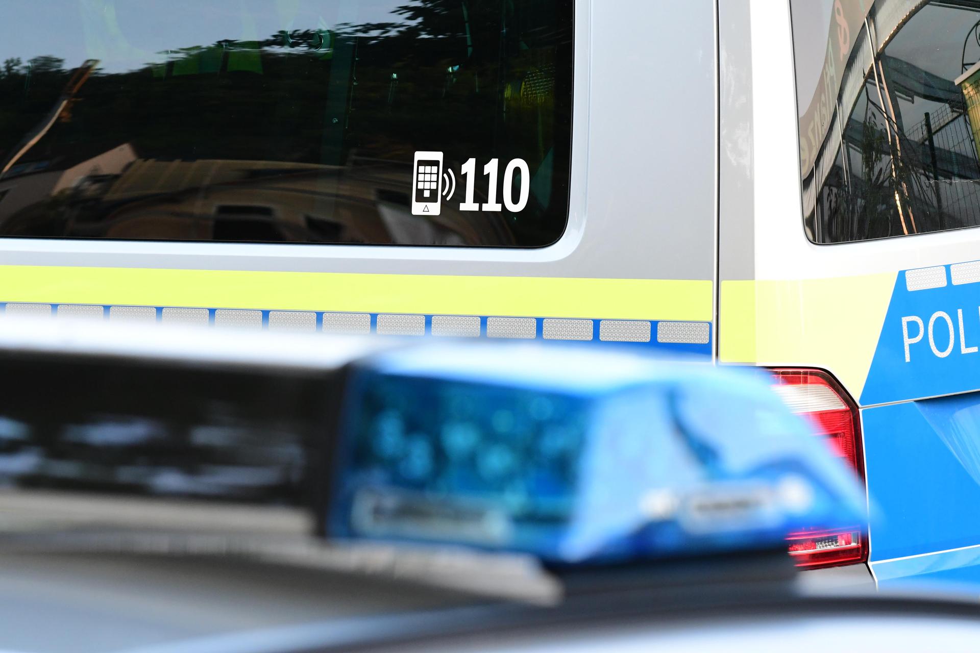 Die Kriminalpolizei Weiden ermittelt nach einem mutmaßlichen Einbruch mit einem Verletzten in Kohlberg.  (Symbolbild: Petra Hartl)