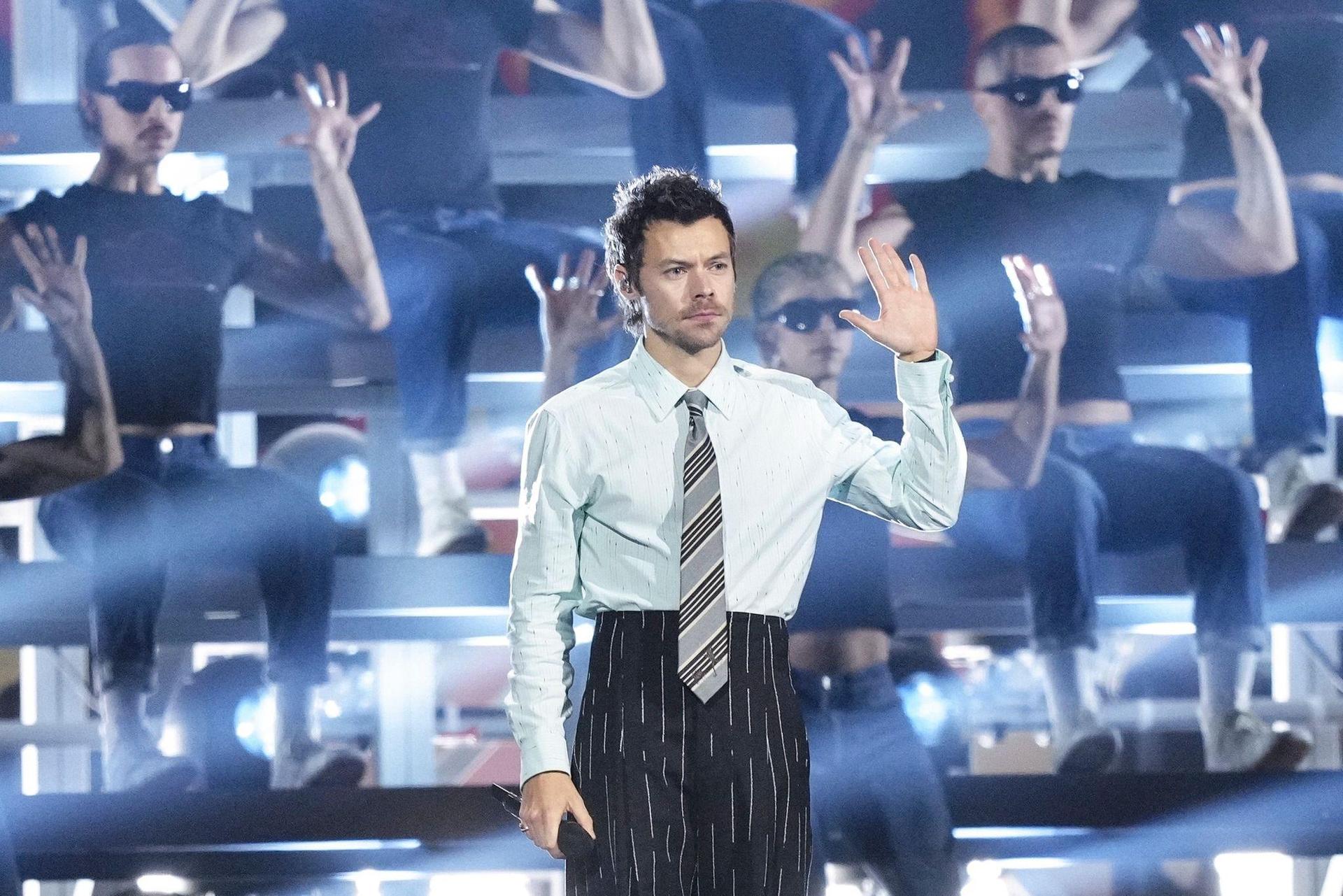 Harry Styles dominiert die deutschen Charts: Acht Songs in den Single-Charts Top 100, Nummer eins in den Album-Charts. (Archivbild) (Bild: Scott A Garfitt/Invision/AP/dpa)