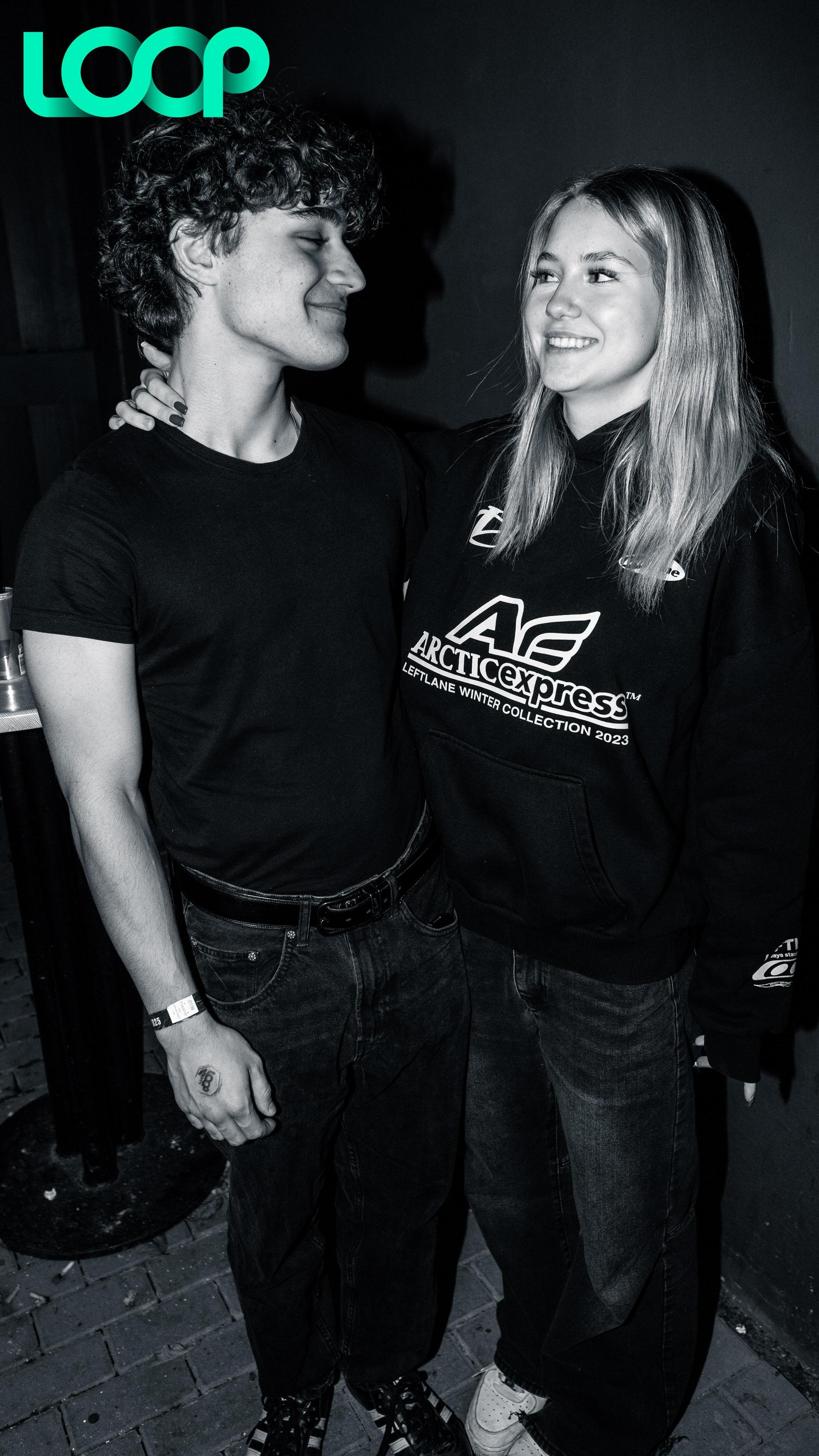 „Dark Glamour New Years Party”: Das war das Motto bei der Party am Freitag im Loop Weiden. (Bild: Hannes Stock)