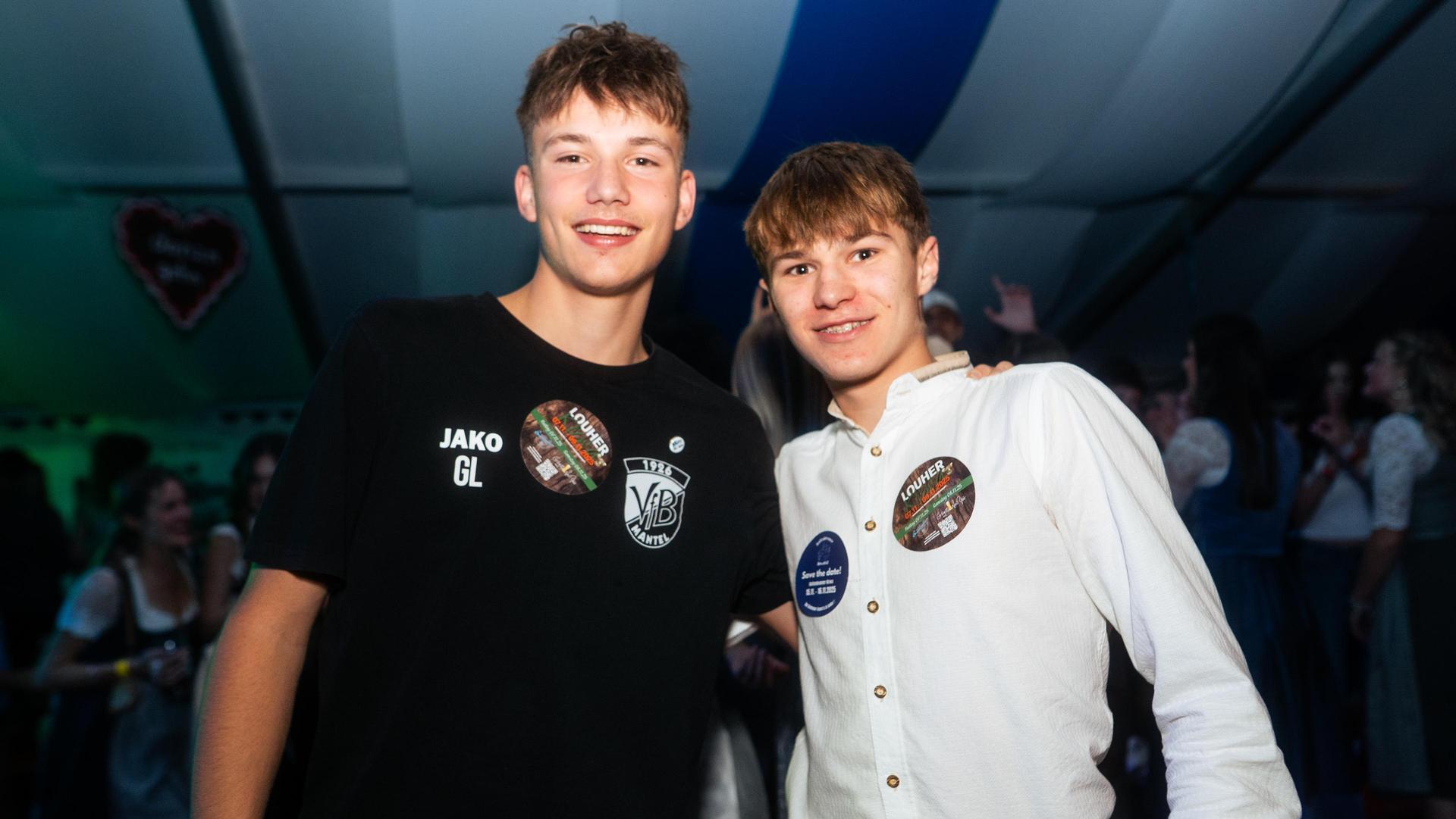 Alle Samstagsbilder der Kirwa in Weiherhammer. (Bild: Hannes Stock)