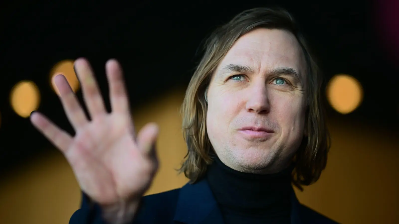 Lars Eidinger wird 50. (Archivbild) (Bild: Sebastian Christoph Gollnow/dpa)