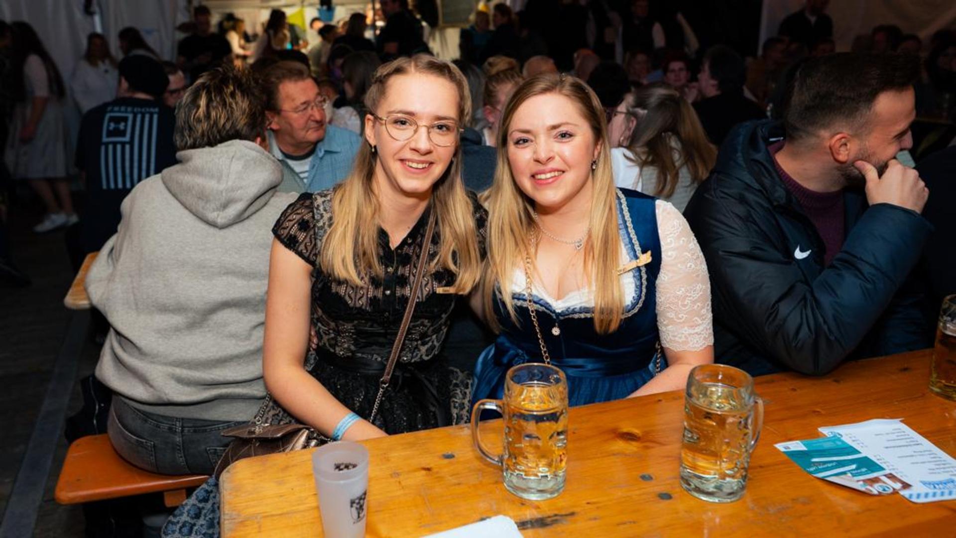 Unser Fotograf war für euch auf der Kirwa in Schwarzenbach. (Bild: Hannes Stock)