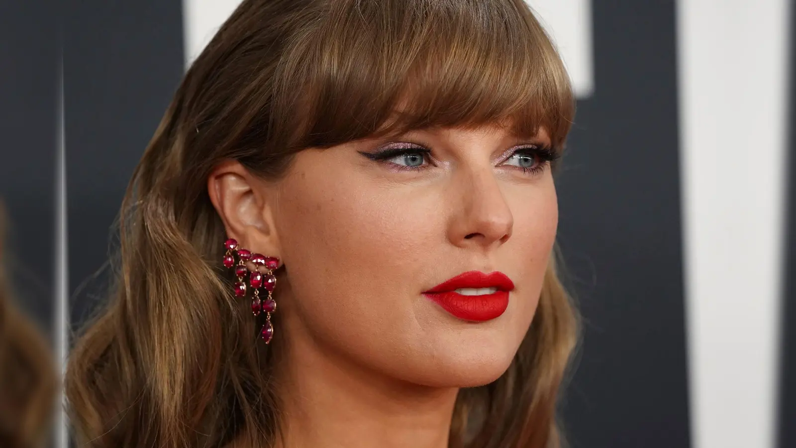 Swifts Sprecher wettern gegen die Vorladung. (Archivfoto) (Bild: Jordan Strauss/Invision/AP/dpa)