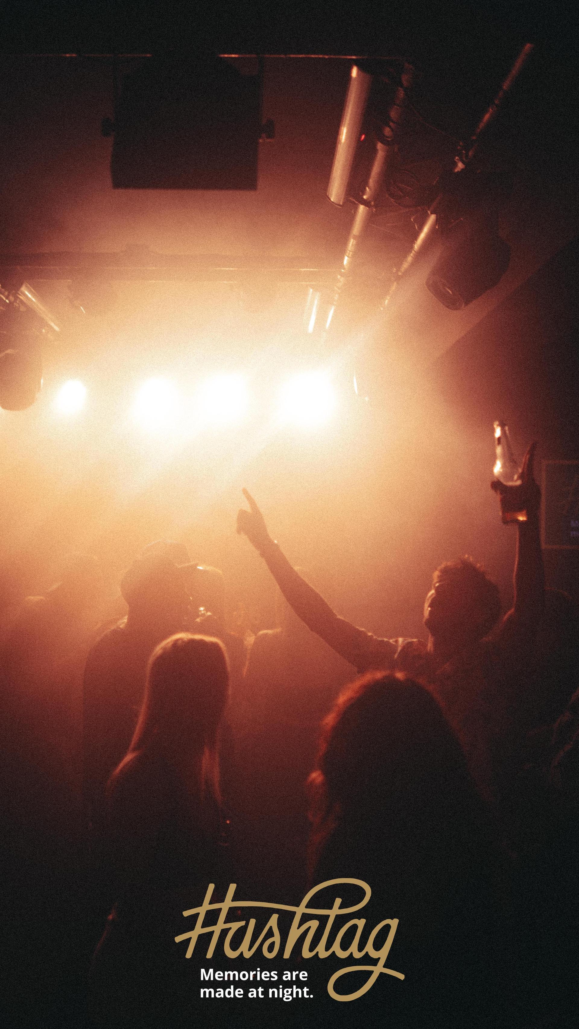 Sechs Wochen Ferien sind vorbei. Im Hashtag in Weiden ist deswegen Klassenfeier.  (Bild: Sebastian Reiter)