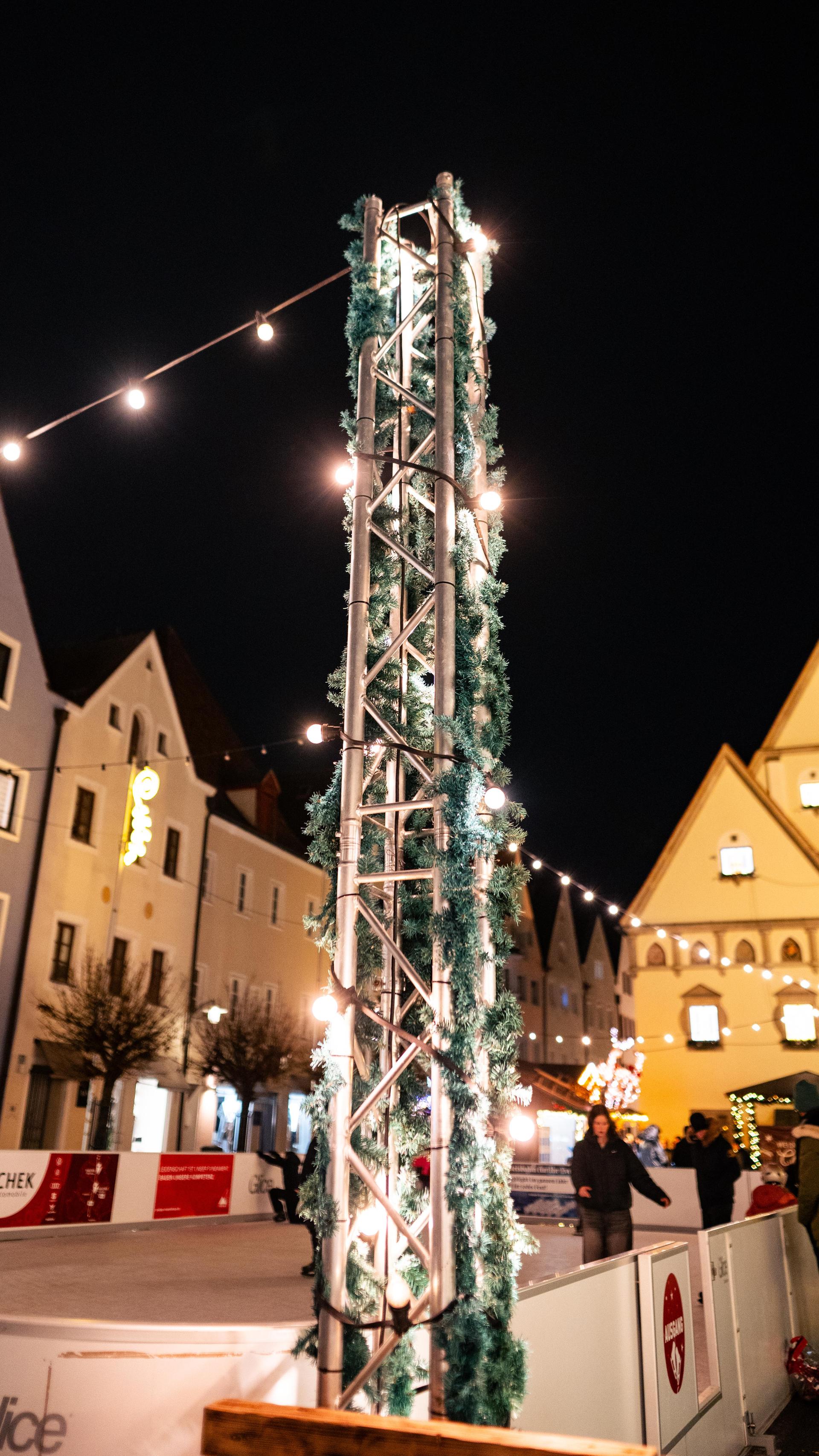 Fotos vom Weidener Weihnachtsmarkt am Freitag.  (Bild: Hannes Stock)