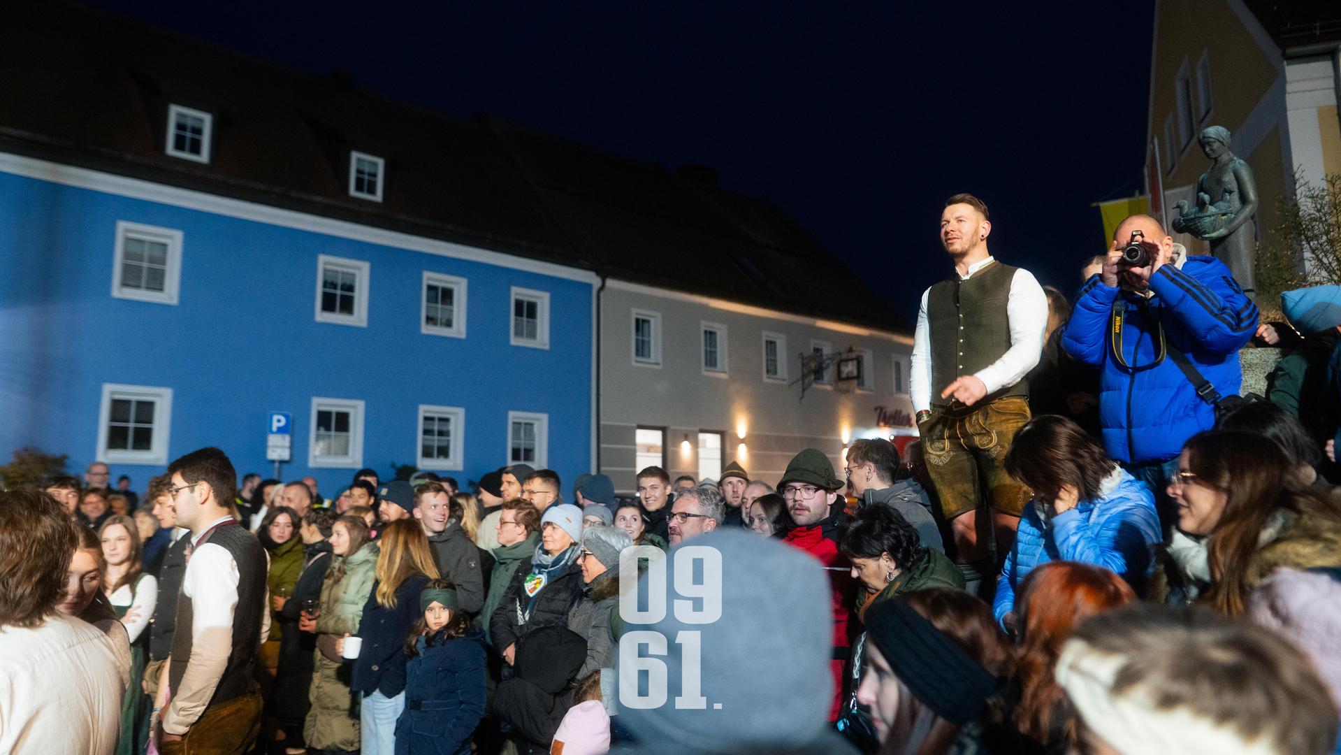 Auch am Sonntag wurde in Luhe gefeiert - die besten Bilder gibt&#39;s hier! (Bild: Hannes Stock)