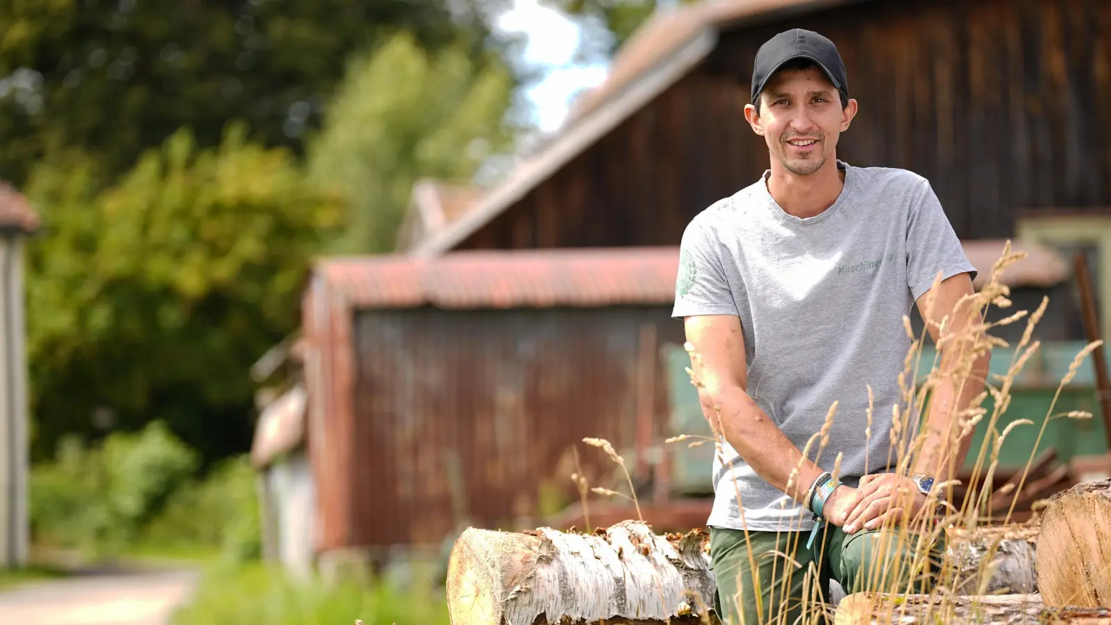 Jetzt wird es spannend bei Michael Köstler. RTL zeigt ab Dienstag, wie für ihn die Hofwoche bei sich zu Hause in Schönkirch gelaufen ist.  (Bild: RTL/Stefan Gregorowius)
