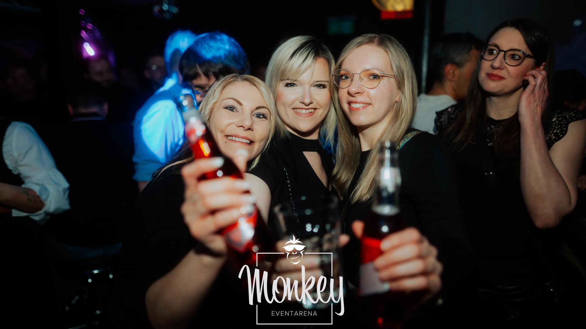 90er und 2000er im Monkey! (Bild: Sebastian Reiter)