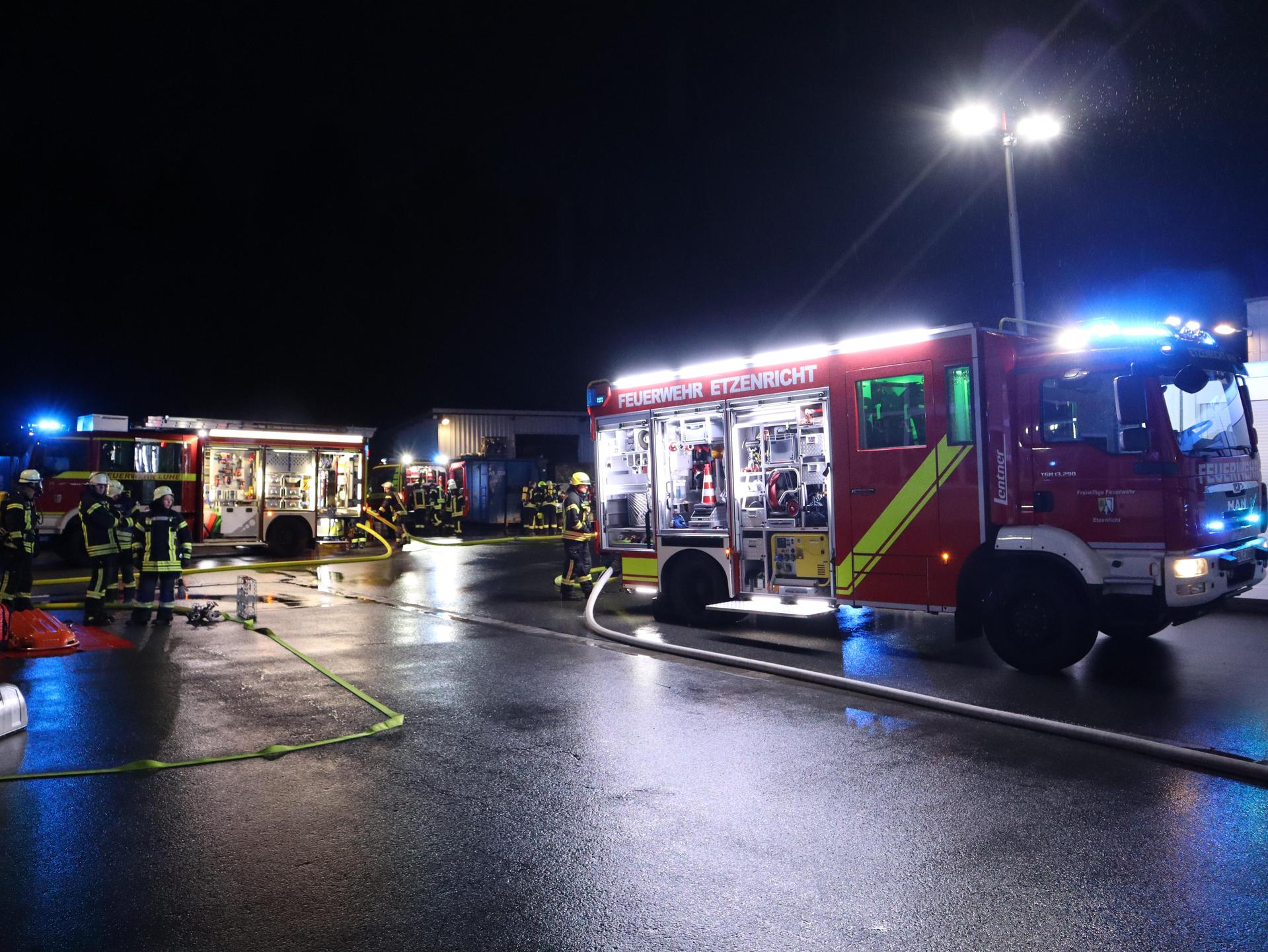 In Oberwildenau fand eine groß angelegte Einsatzübung der Feuerwehr statt. (Bild: Alexander Kleber)
