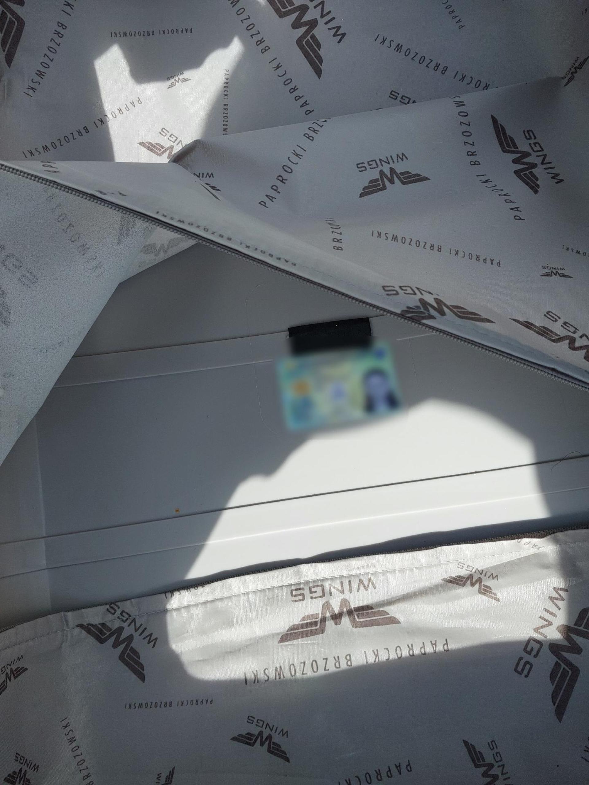 Die Bundespolizei Waidhaus entdeckt bei einer Grenzkontrolle einen gefälschten Ausweis. (Bild: Bundespolizei)