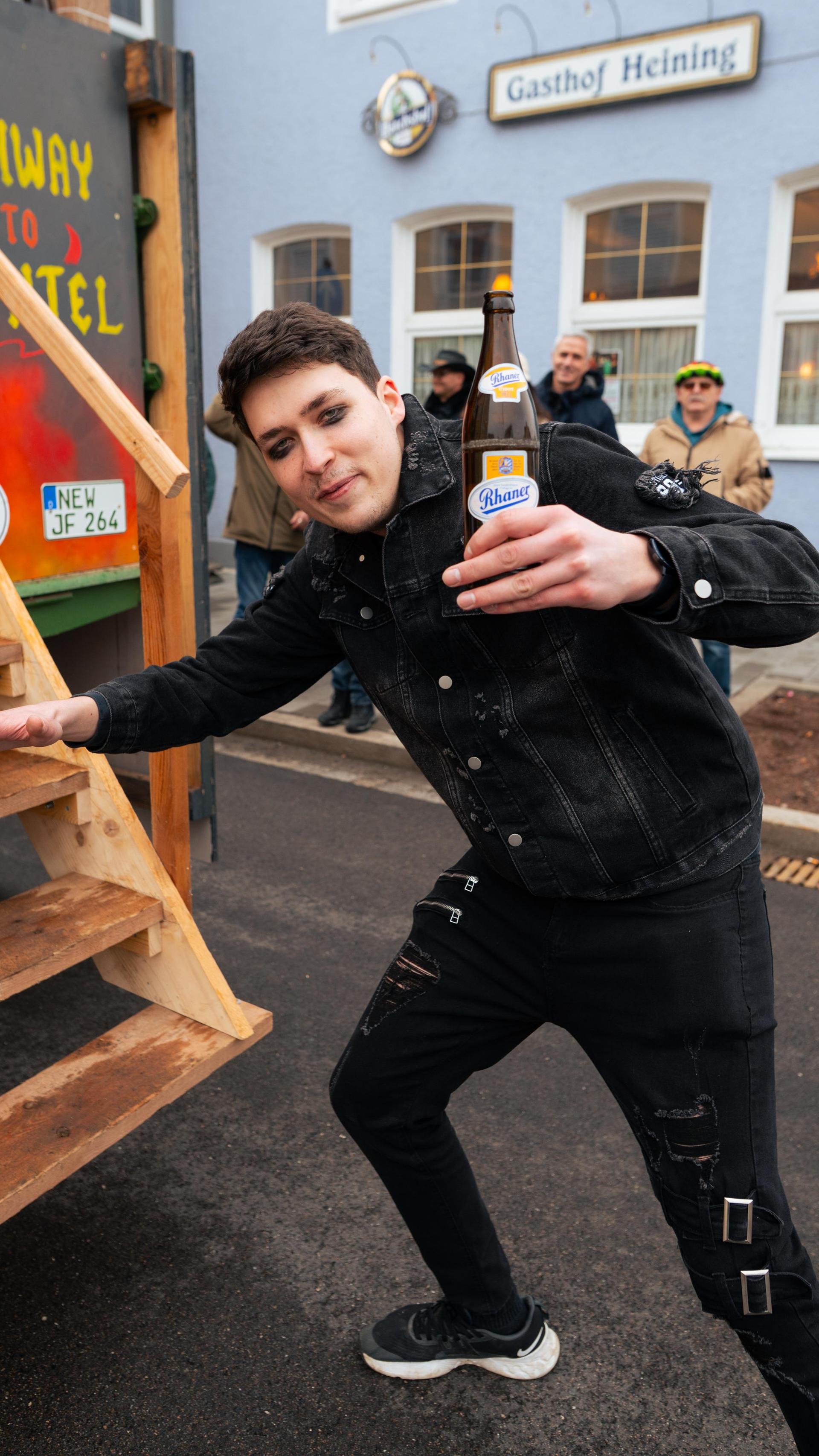 Am Sonntag wurde es bunt beim Pressather Faschingszug. (Bild: Hannes Stock)