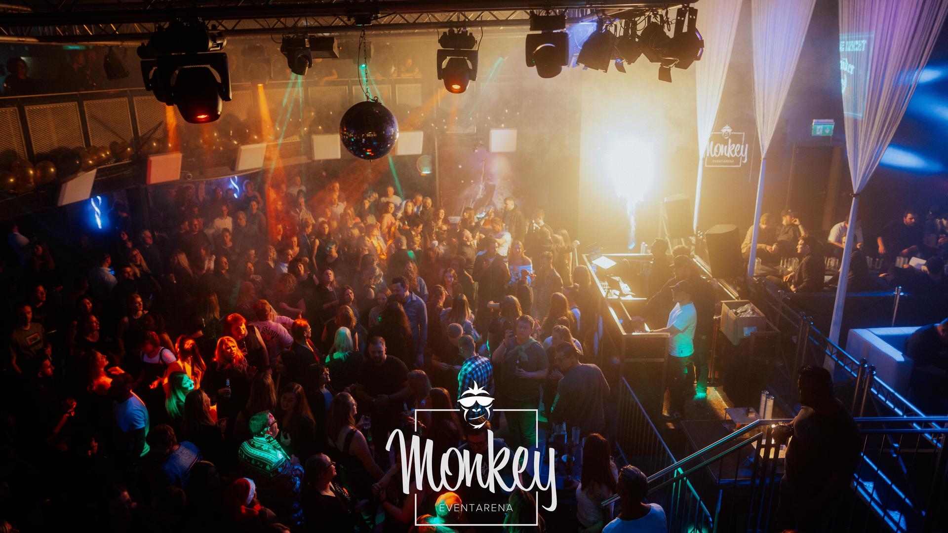 Ü30-Party in der Monkey Eventarena in Weiden.  (Bild: Sebastian Reiter)