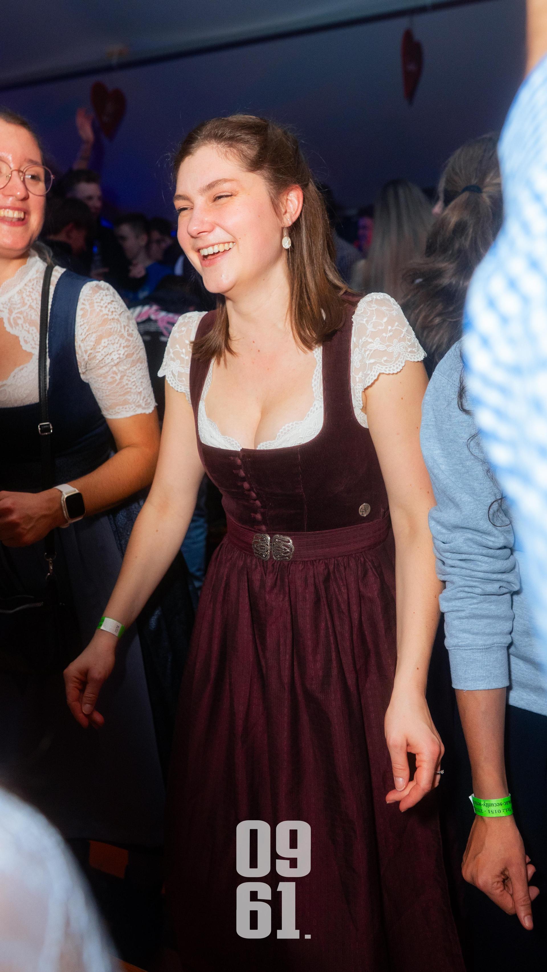 Die schönsten Eindrücke der Kirwa in Luhe am Freitag! (Bild: Hannes Stock)