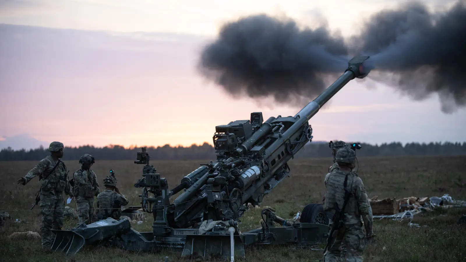 Rund um den Truppenübungsplatz Grafenwöhr kann es im Mai auch außerhalb der geregelten Schießzeiten lauter werden.  (Archivbild: Kevin Payne/US Army)