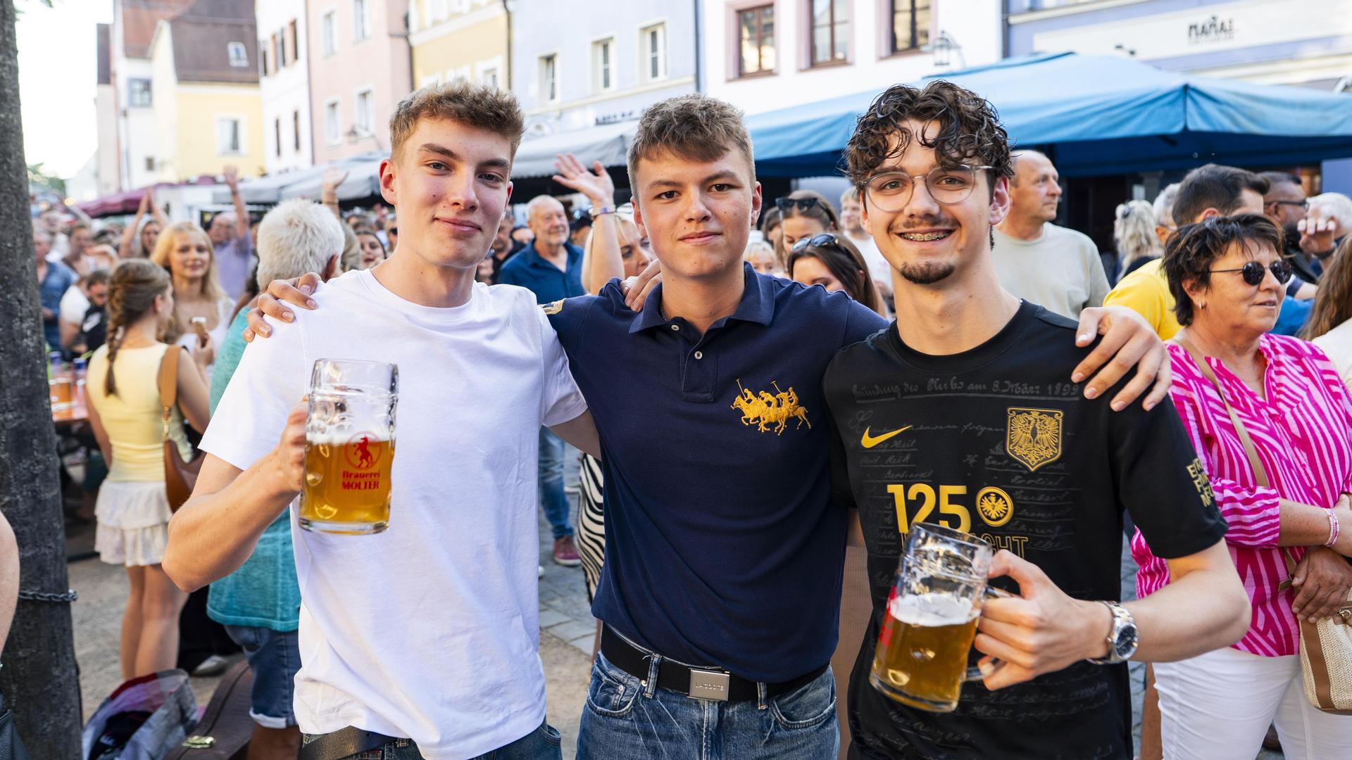 Bürgerfest-Samstag in Weiden: Die Fotos vom Unteren Markt. (Bild: Hannes Stock)