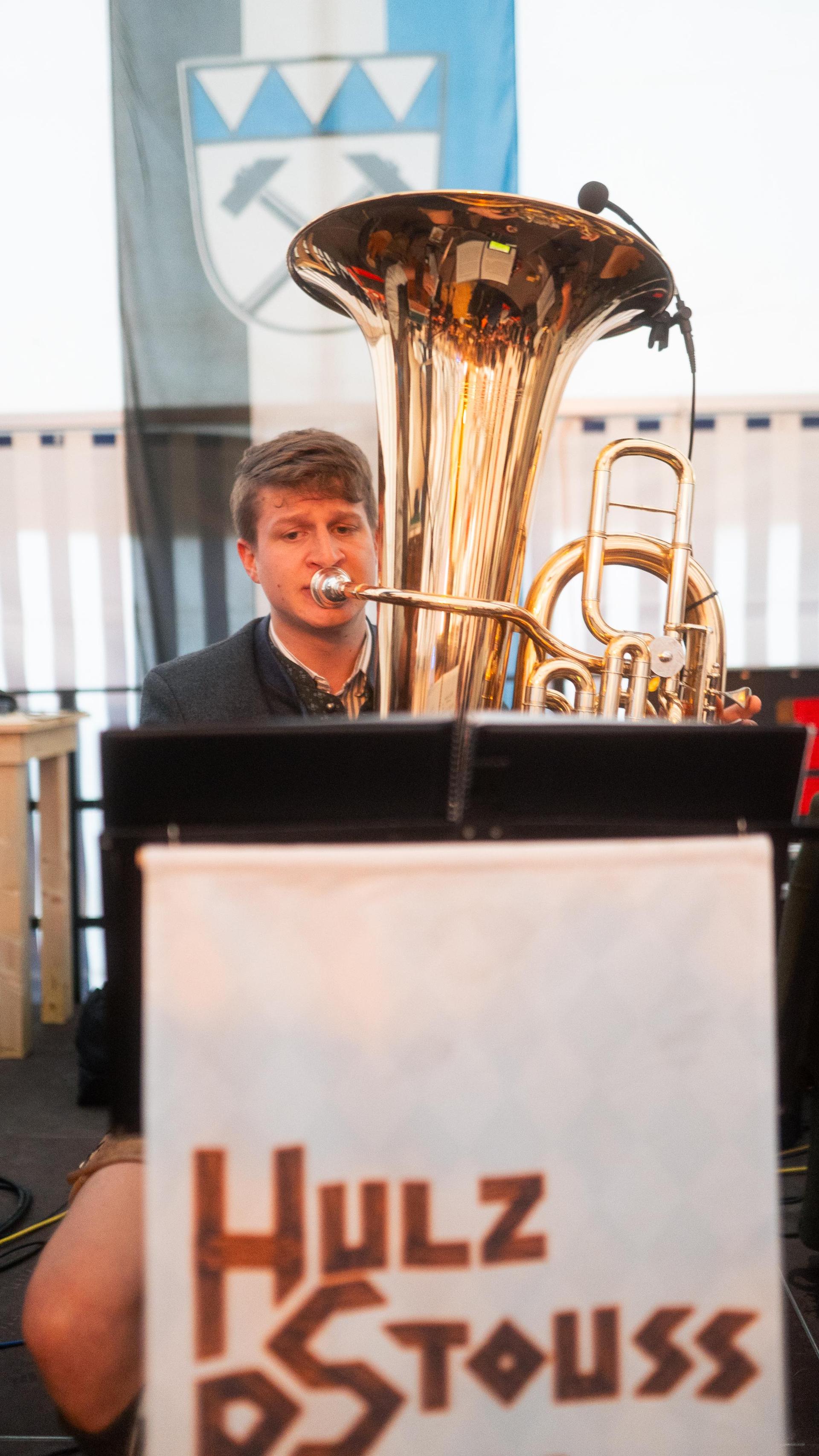 Auch am Sonntag habt ihr auf der Kirwa in Weiherhammer gefeiert. (Bild: Hannes Stock)