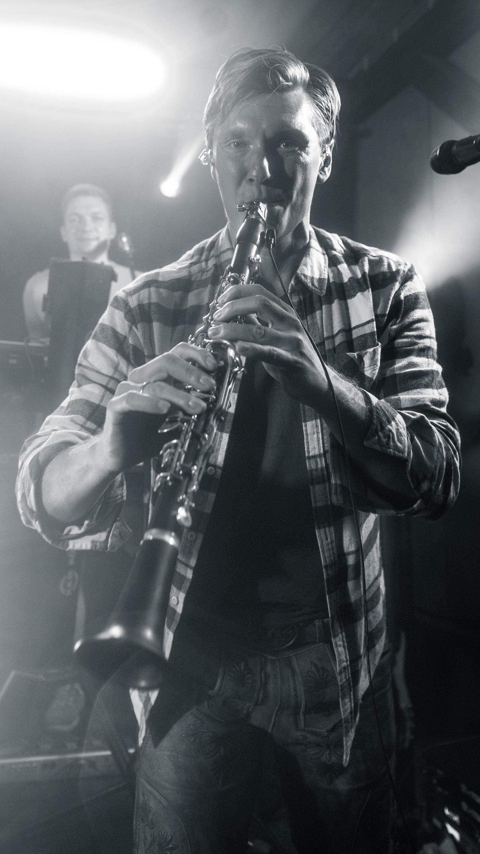 Beim Kirwa-Special der Etzenrichter Kirwa sorgte die Band „RUNDUMADUM” für Stimmung.  (Bild: Hannes Stock)