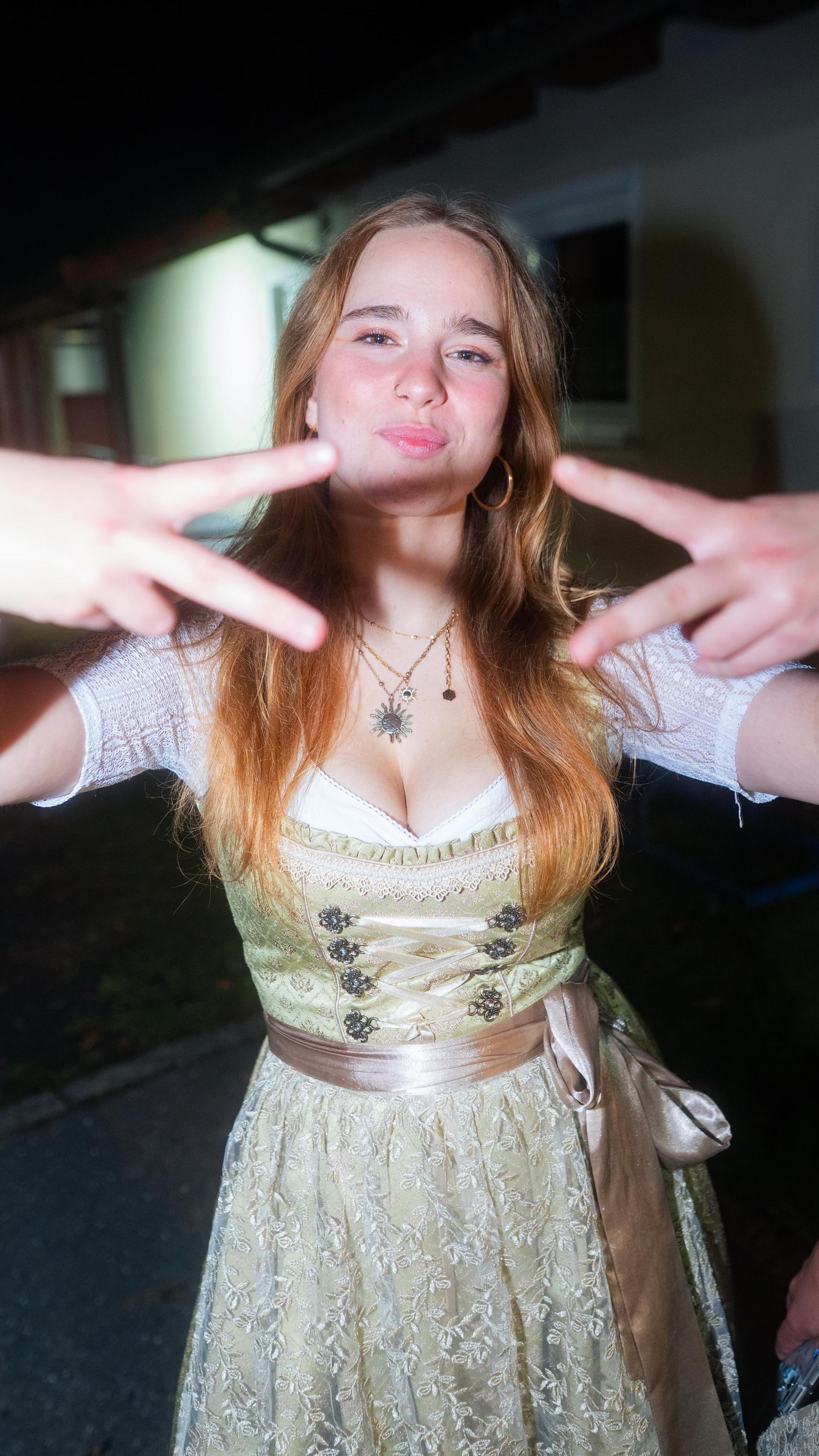 Beim Kirwa-Special der Etzenrichter Kirwa sorgte die Band „RUNDUMADUM” für Stimmung.  (Bild: Hannes Stock)