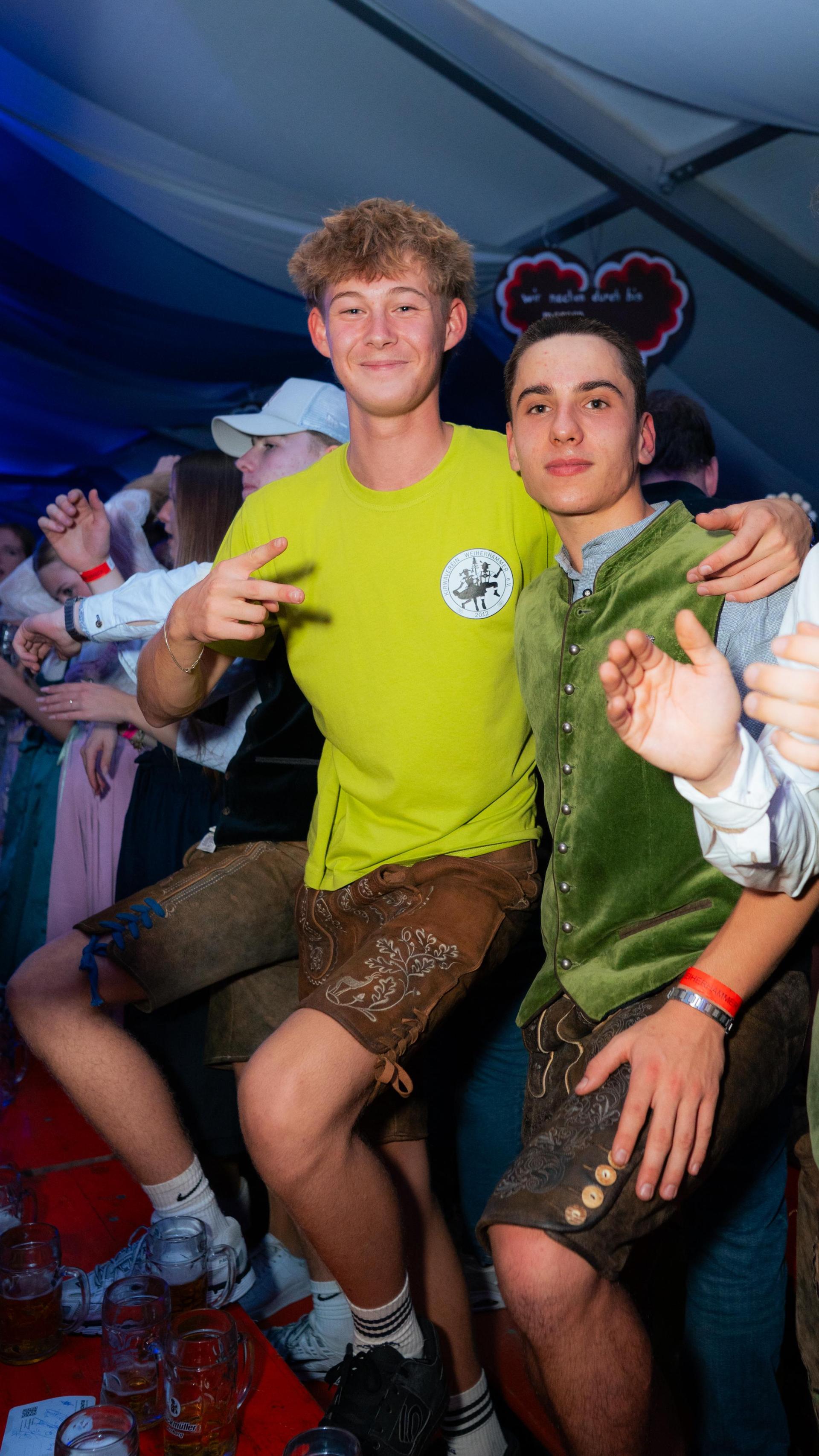 Mit Freunden feiert es sich am Schönsten. (Bild: Hannes Stock)