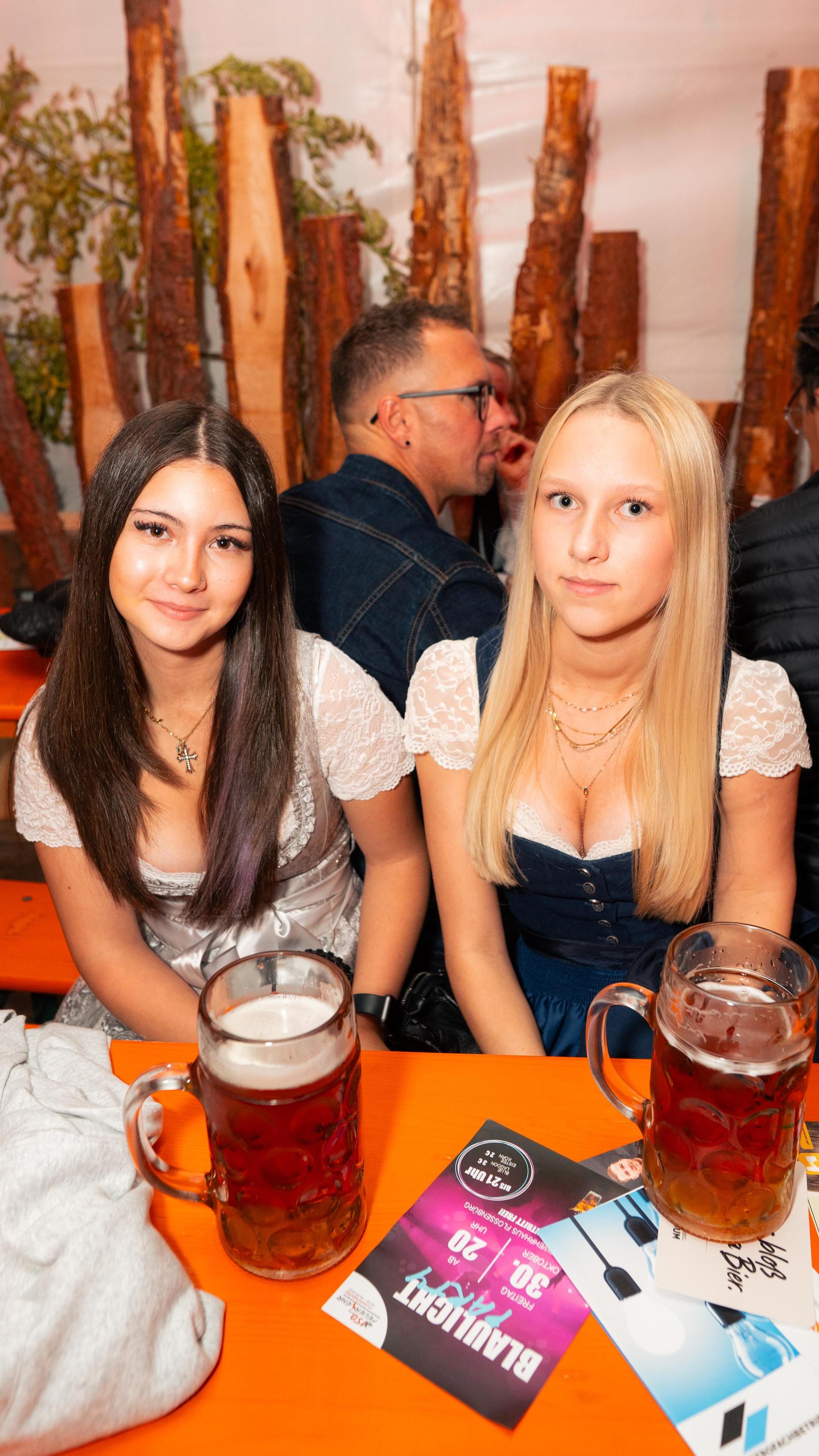 Die Störnsteiner Kirwa am Samstagabend.  (Bild: Hannes Stock)