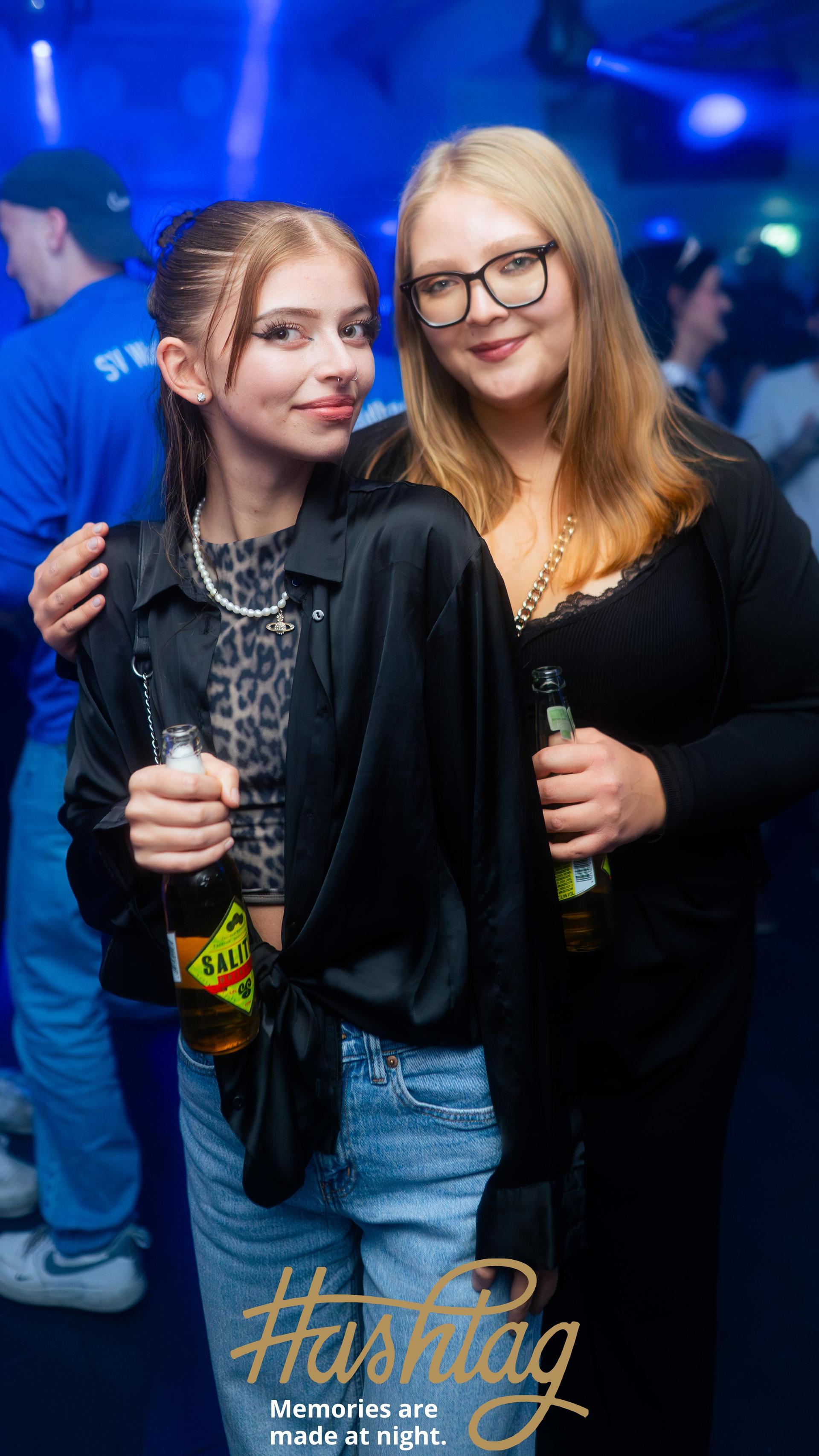 Die Bilder aus dem Hashtag vom Samstag mit DJ Sam + Niels Van Gogh. (Bild: Hannes Stock)